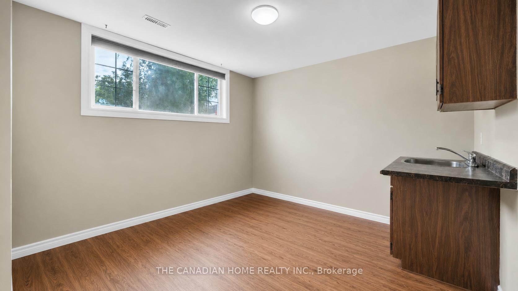 Photo 18 of 45 Oak Street, Belleville, Belleville Ward — HOMEH