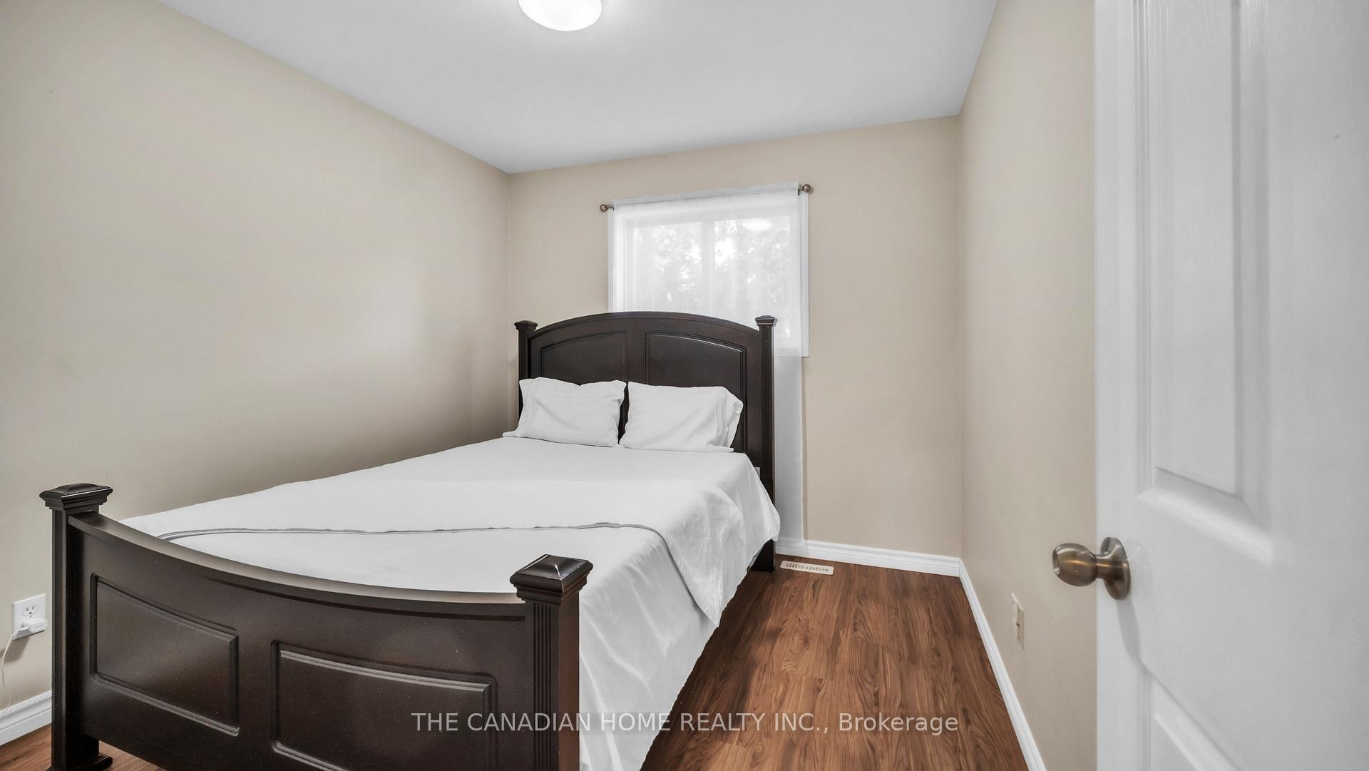 Photo 24 of 45 Oak Street, Belleville, Belleville Ward — HOMEH