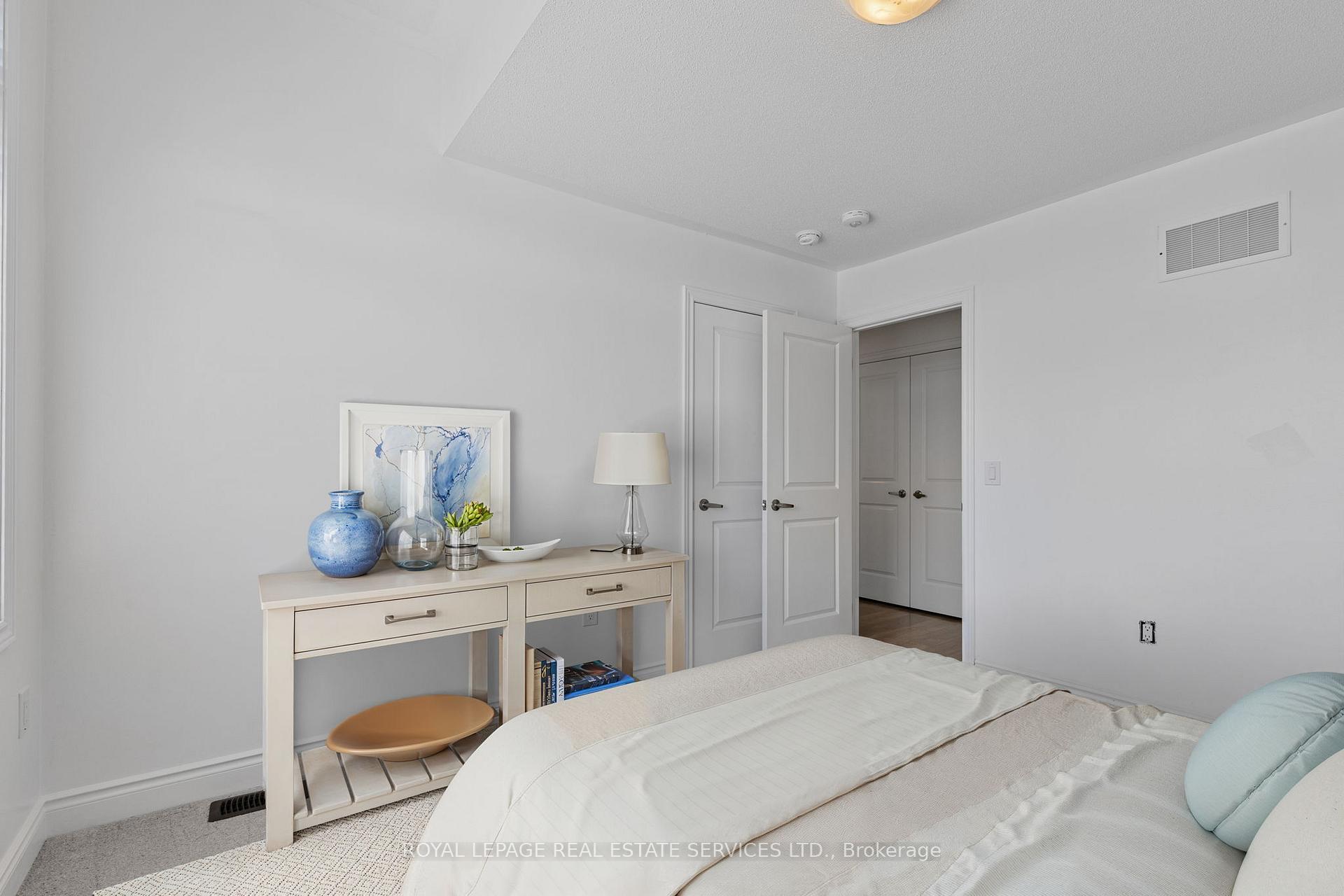 Photo 5 of 28 Union Boulevard, Wasaga Beach — HOMEH