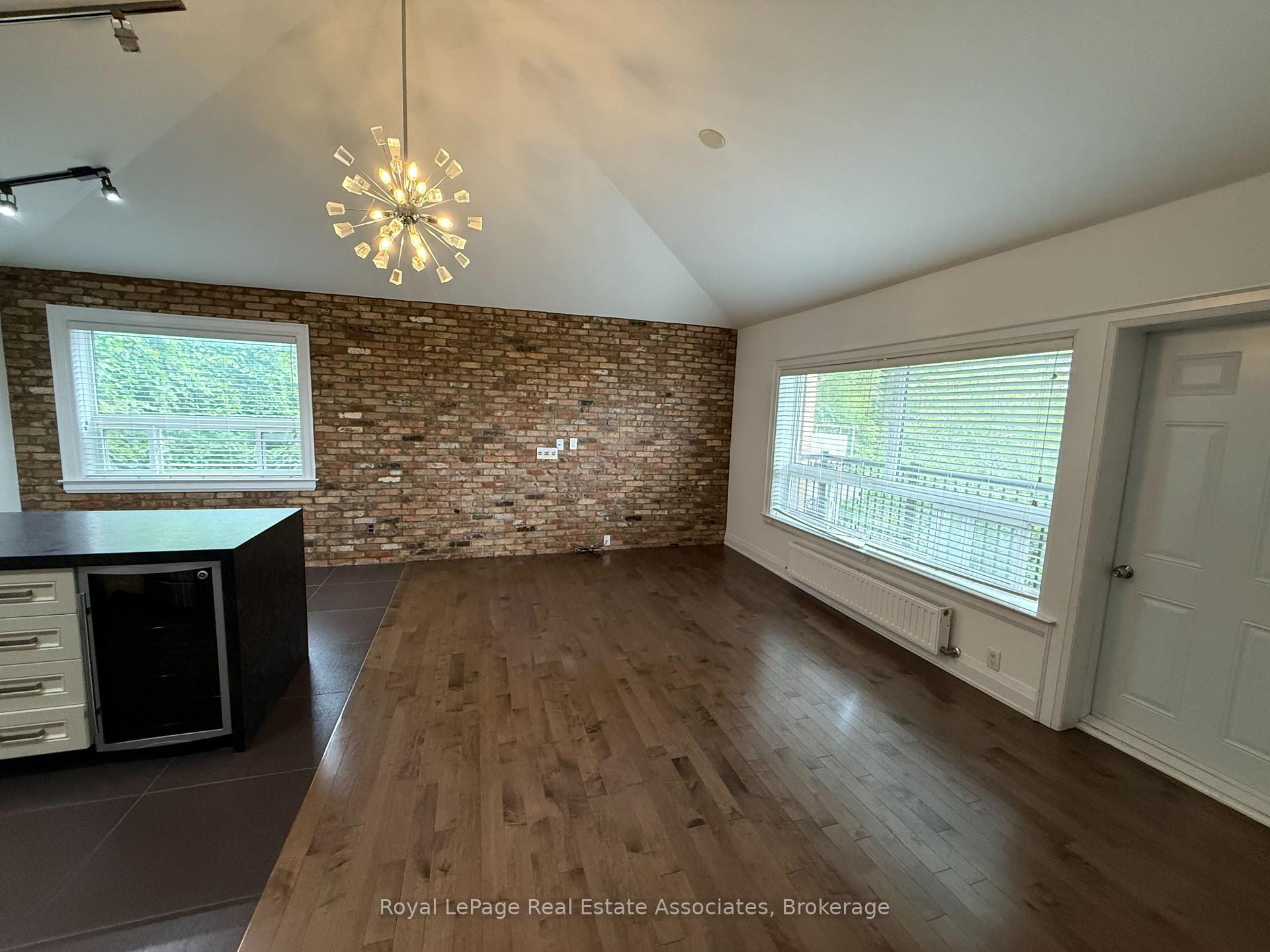 Photo 9 of Unit 4, 52 Cameron Avenue, Toronto, Keelesdale-Eglinton West — HOMEH