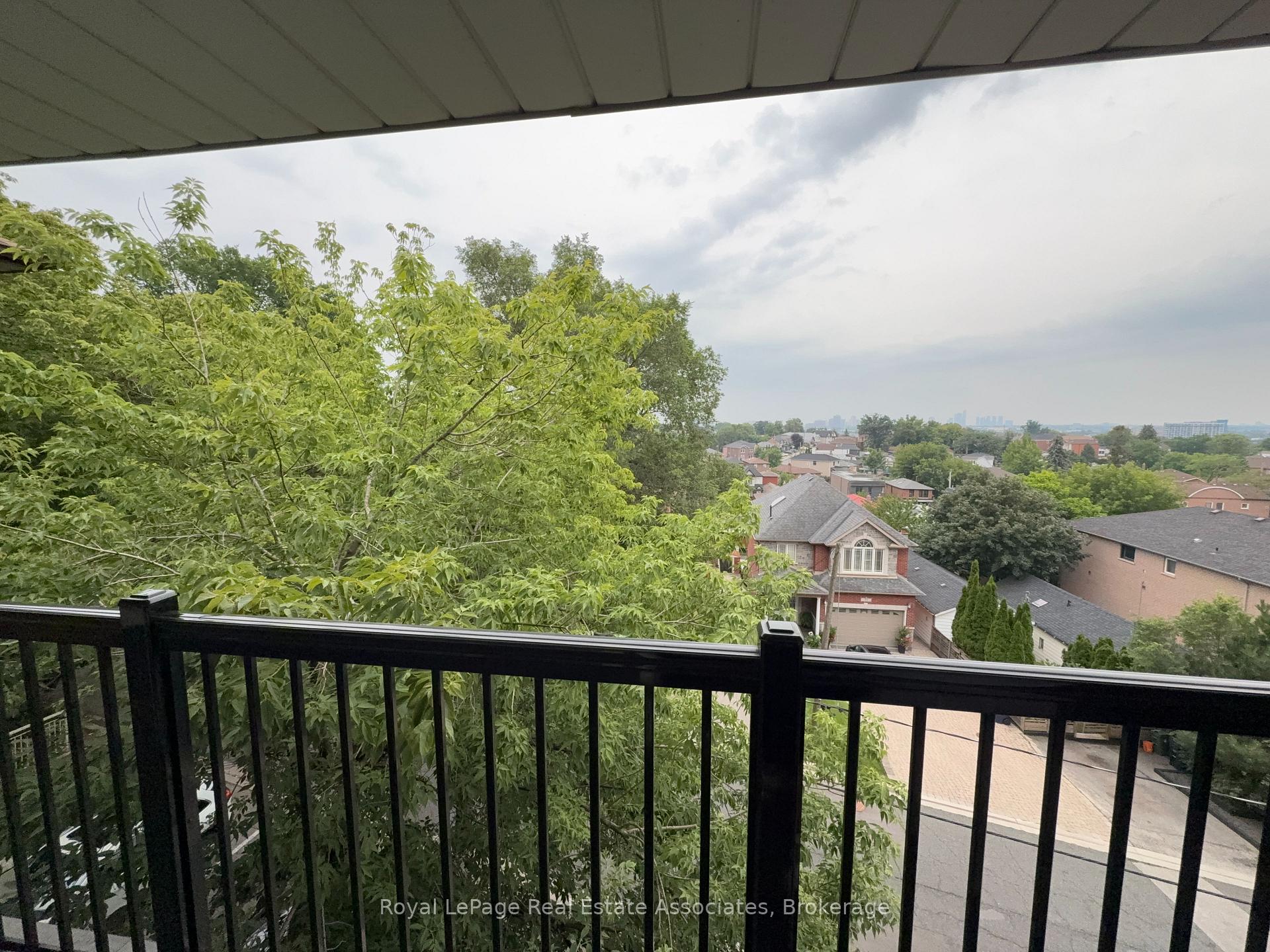 Photo 23 of Unit 4, 52 Cameron Avenue, Toronto, Keelesdale-Eglinton West — HOMEH