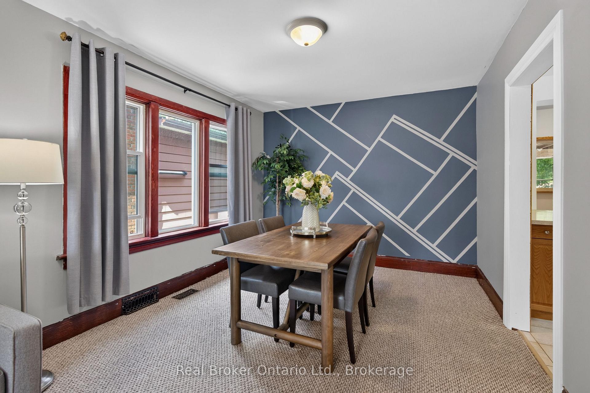 Photo 13 of 2 Herlan Avenue, Kitchener, Cherry Hill — HOMEH