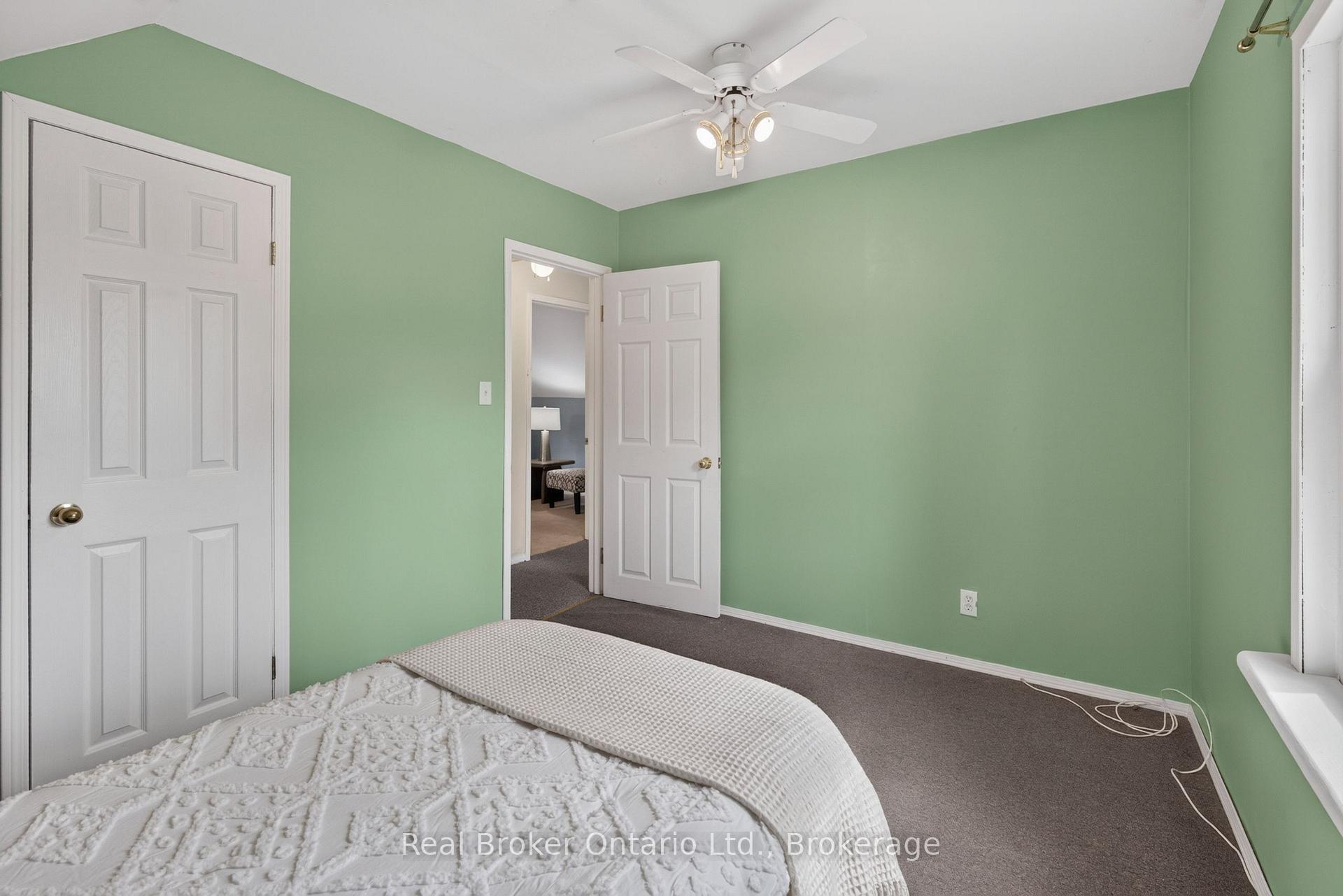 Photo 29 of 2 Herlan Avenue, Kitchener, Cherry Hill — HOMEH