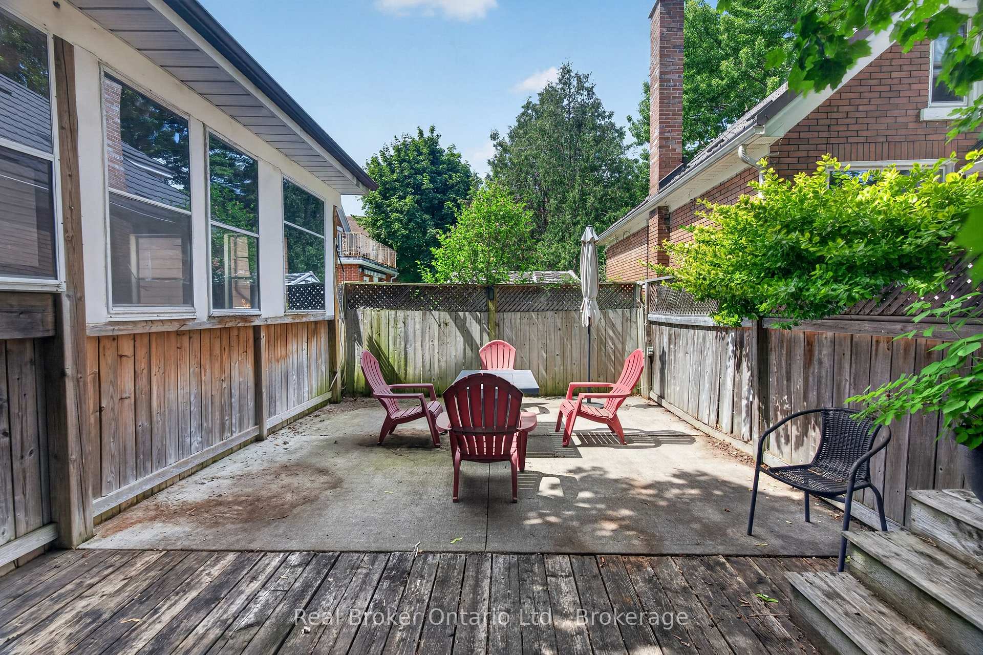 Photo 37 of 2 Herlan Avenue, Kitchener, Cherry Hill — HOMEH