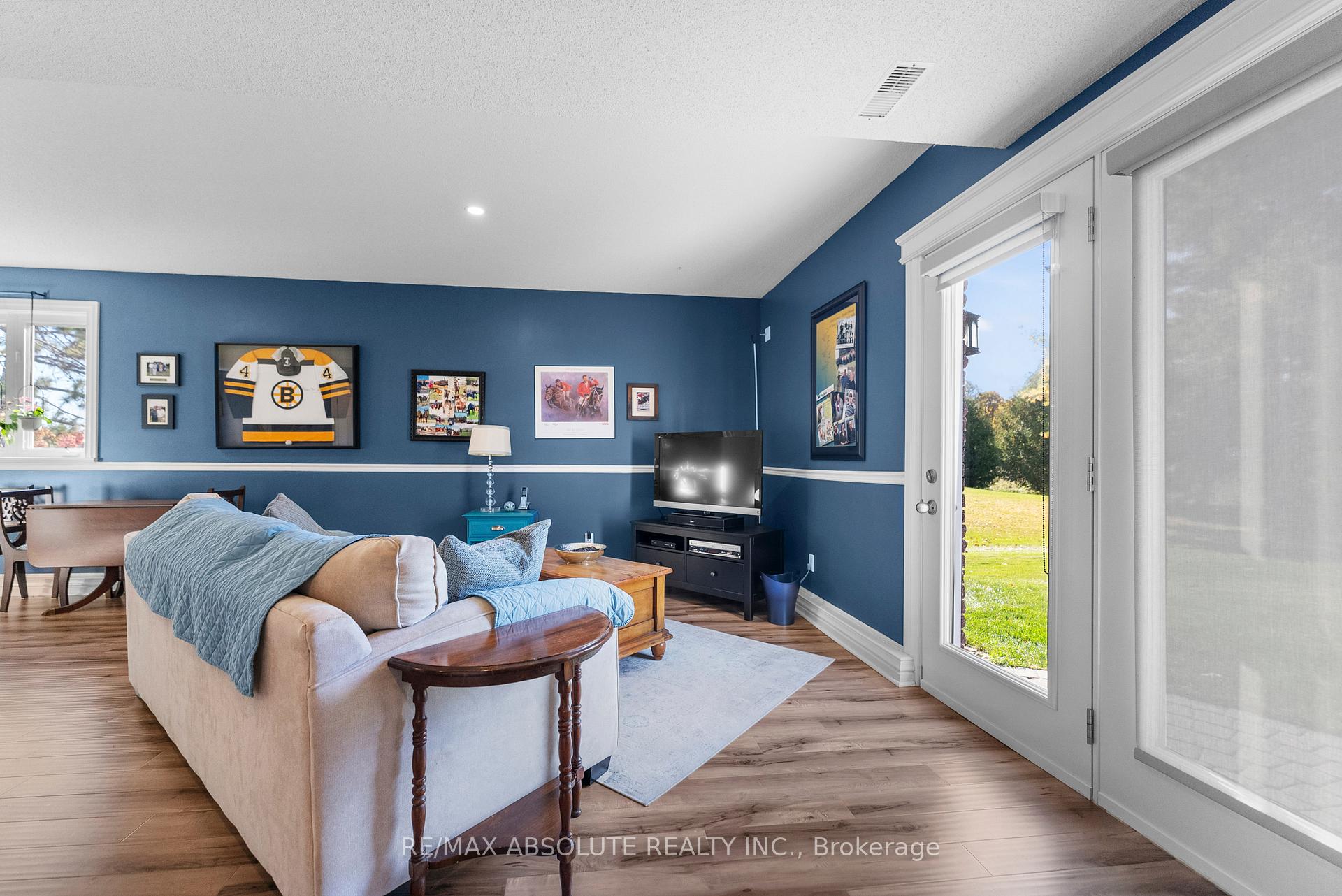 Photo 32 of 151 Duncan Drive, McNab/Braeside, Mcnab/Braeside Twps — HOMEH