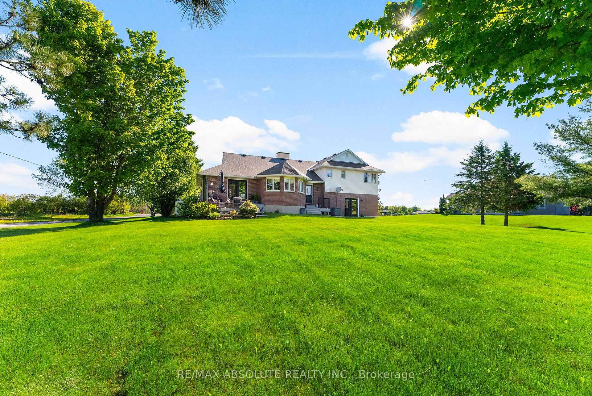 Photo 42 of 151 Duncan Drive, McNab/Braeside, Mcnab/Braeside Twps — HOMEH