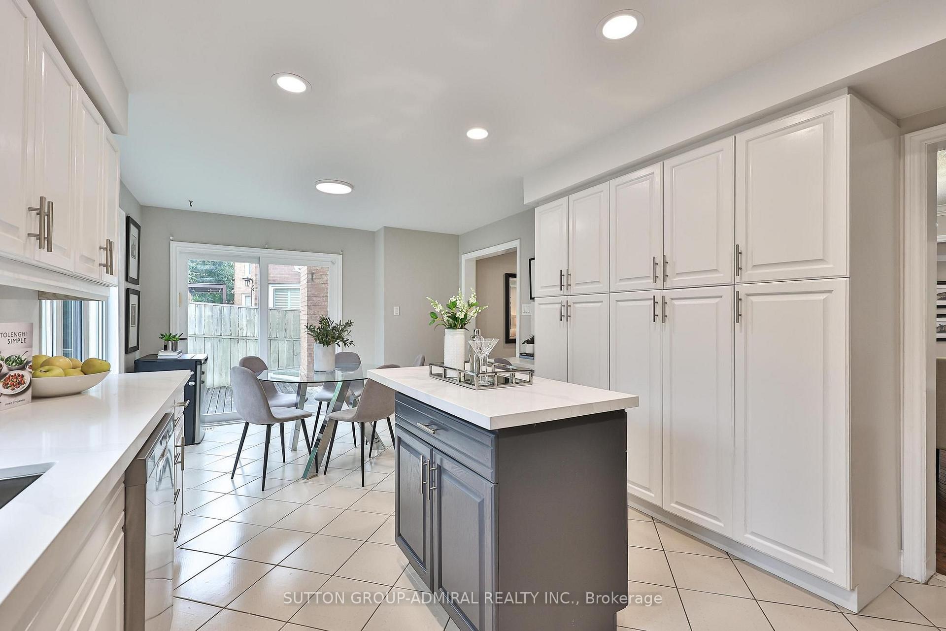 Photo 19 of 27 Green Acres Road, Vaughan, Uplands — HOMEH