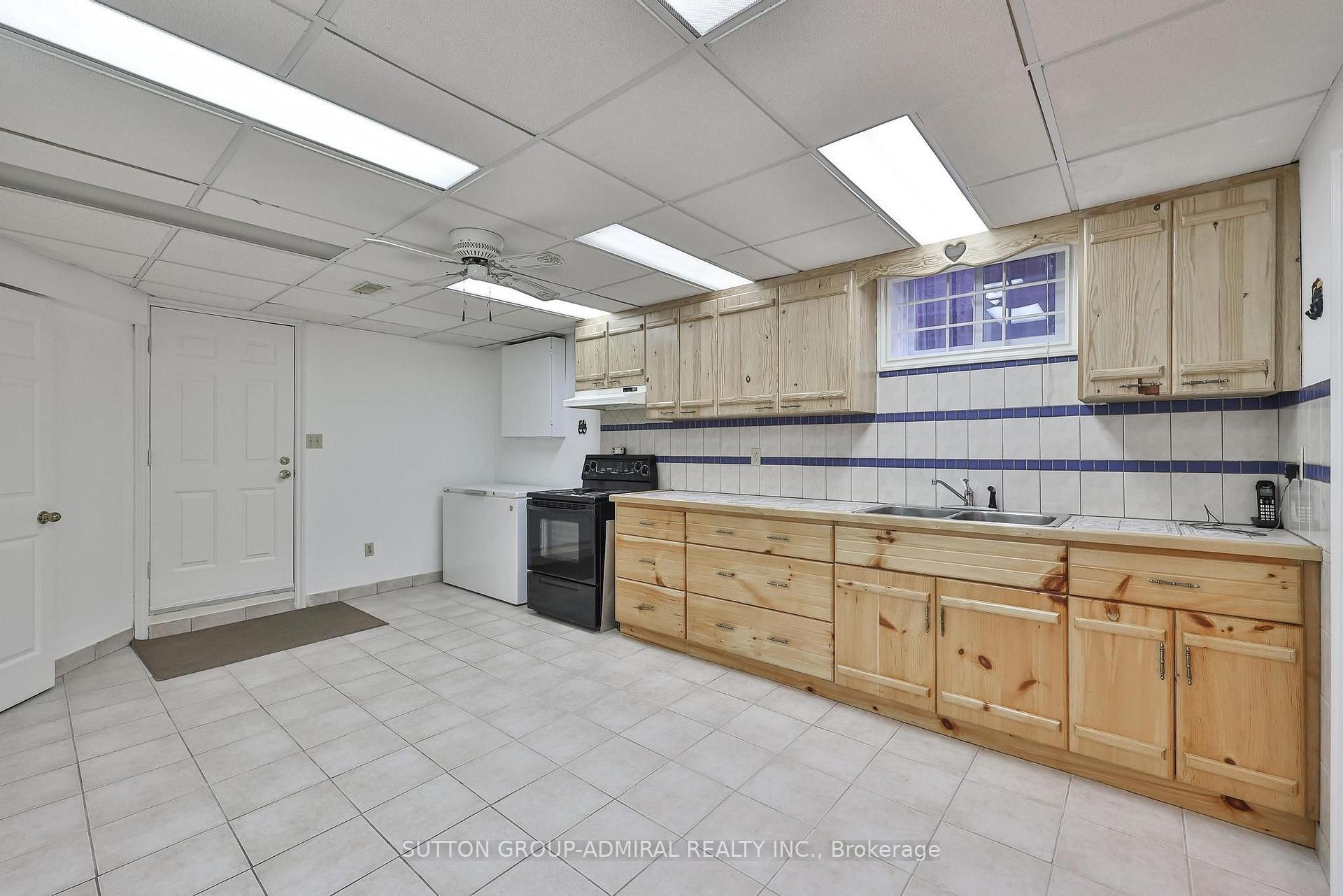 Photo 36 of 27 Green Acres Road, Vaughan, Uplands — HOMEH