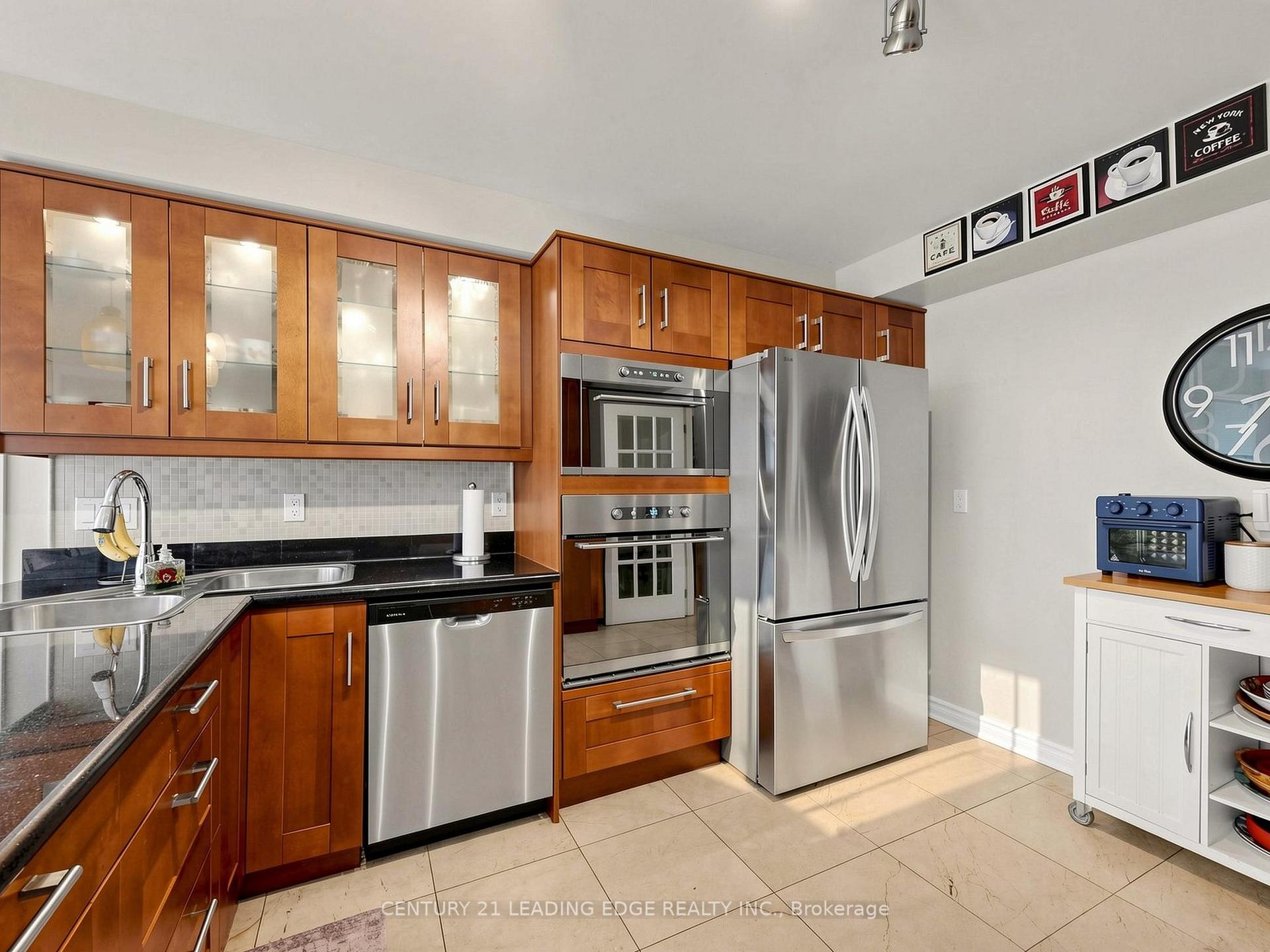 Photo 23 of 379 Manhattan Drive, Markham, Markville — HOMEH