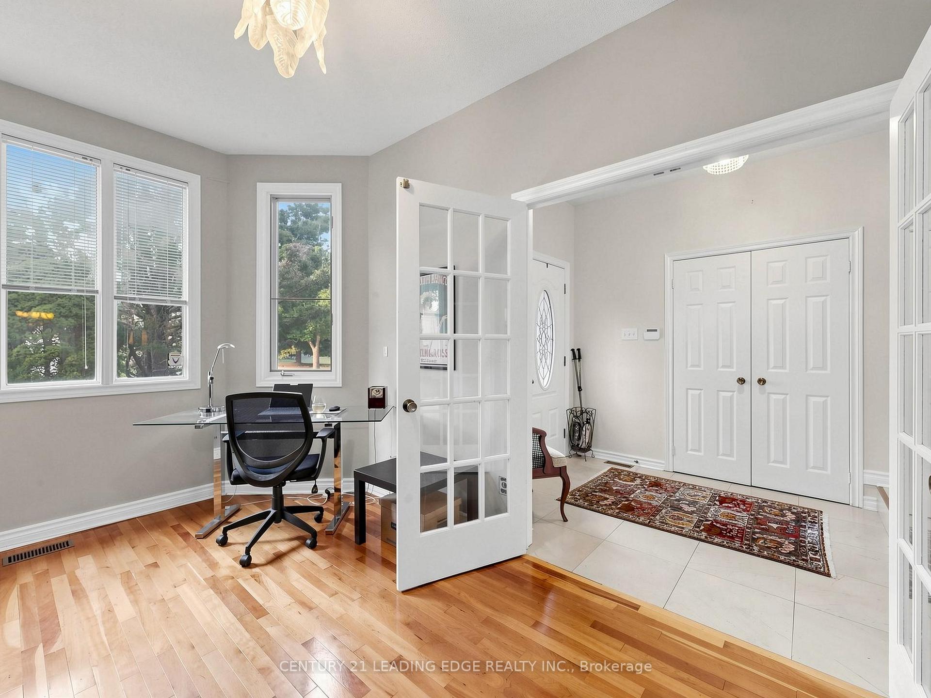 Photo 26 of 379 Manhattan Drive, Markham, Markville — HOMEH