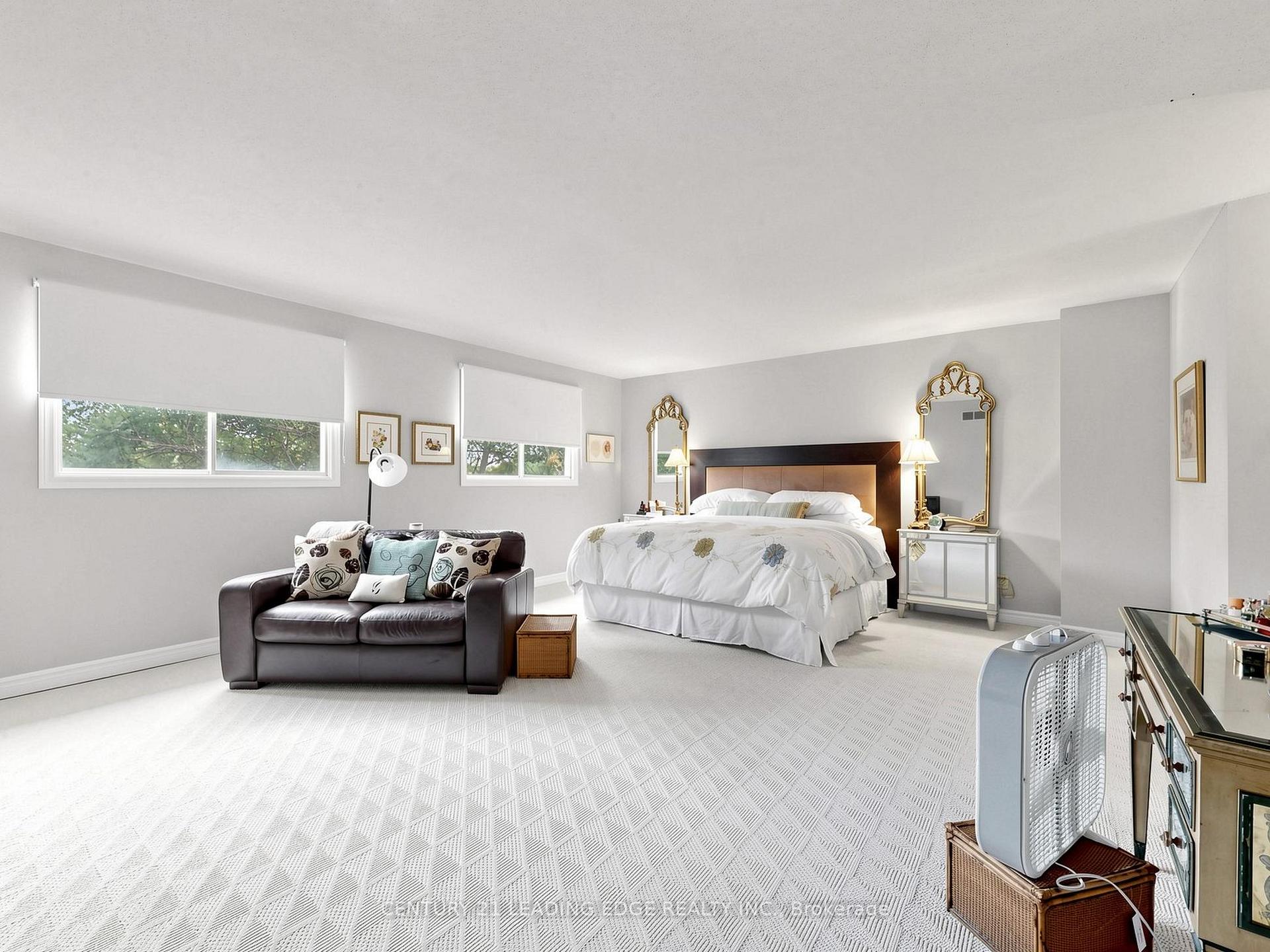 Photo 30 of 379 Manhattan Drive, Markham, Markville — HOMEH