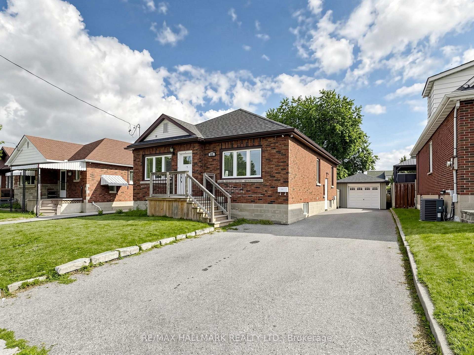 Photo 2 of 777 Ritson Road S, Oshawa, Lakeview — HOMEH