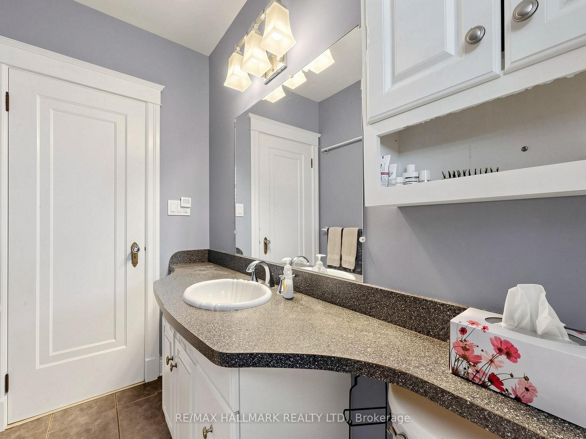 Photo 17 of 777 Ritson Road S, Oshawa, Lakeview — HOMEH
