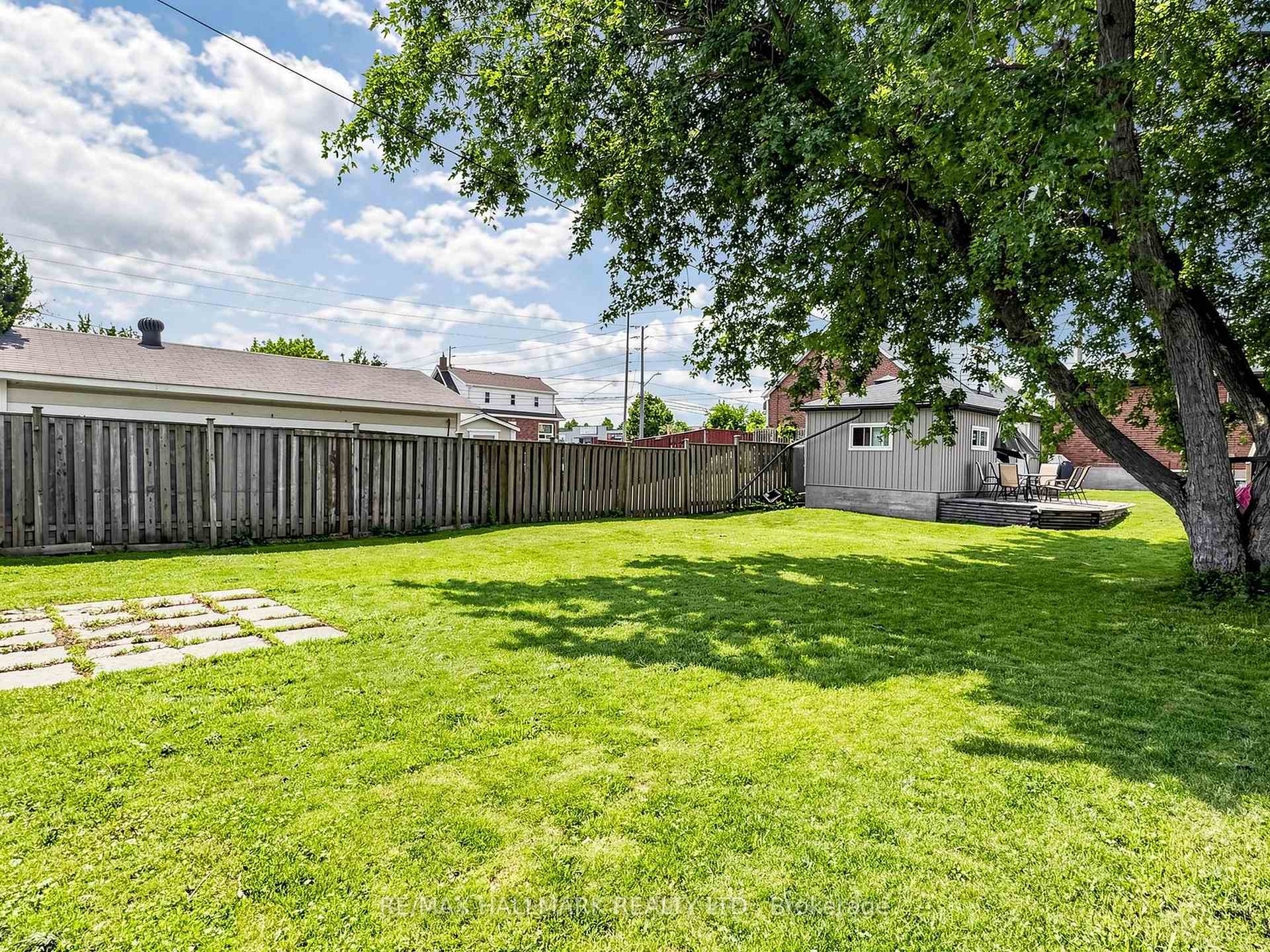 Photo 29 of 777 Ritson Road S, Oshawa, Lakeview — HOMEH