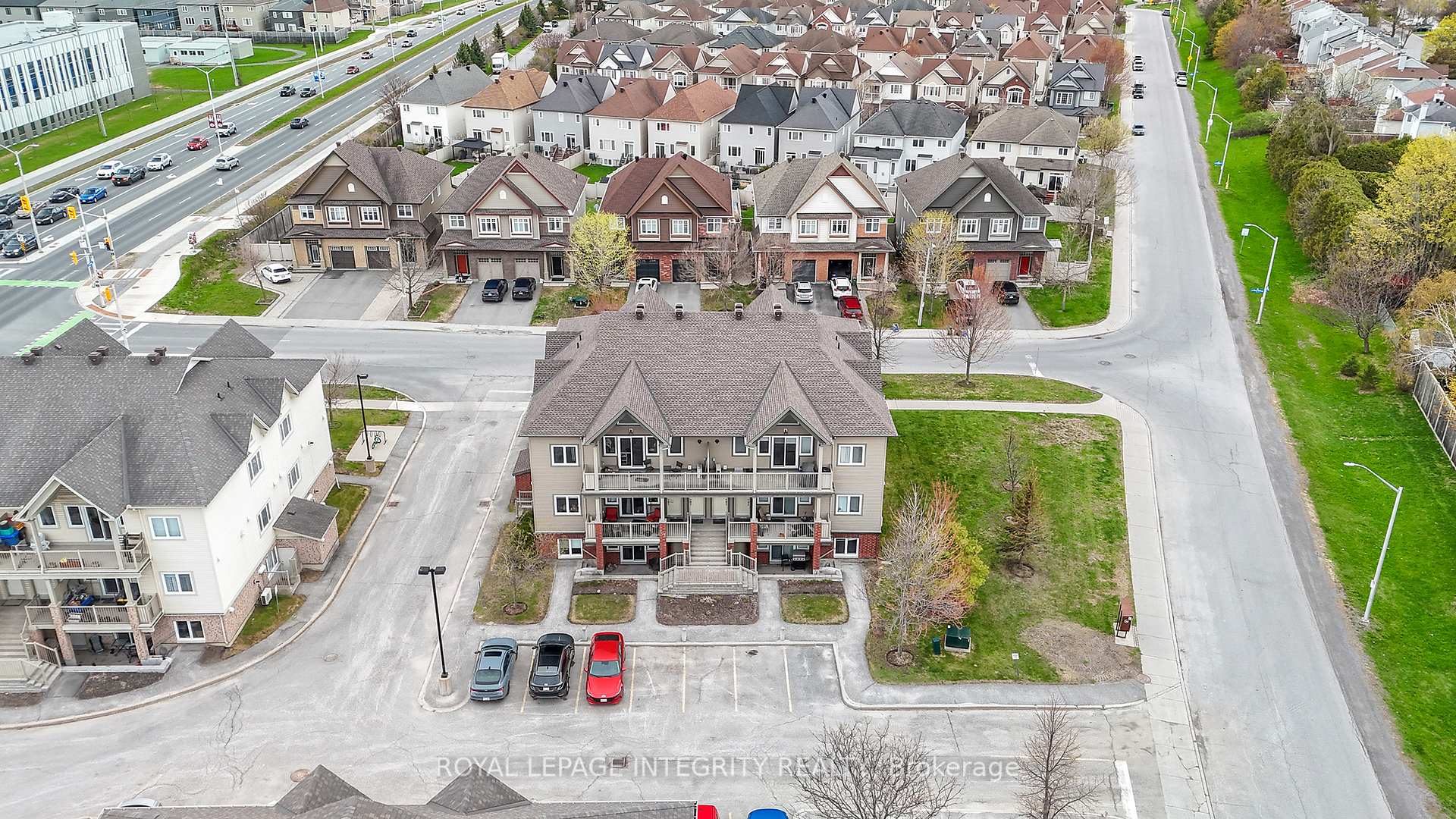 Photo 3 of Unit K, 105 Fraser Fields Way, Ottawa, Barrhaven - Heritage Park — HOMEH