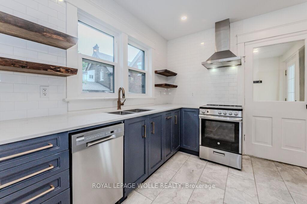 Photo 3 of Unit A, 76 Wellington Street, Kitchener, KW Hospital — HOMEH