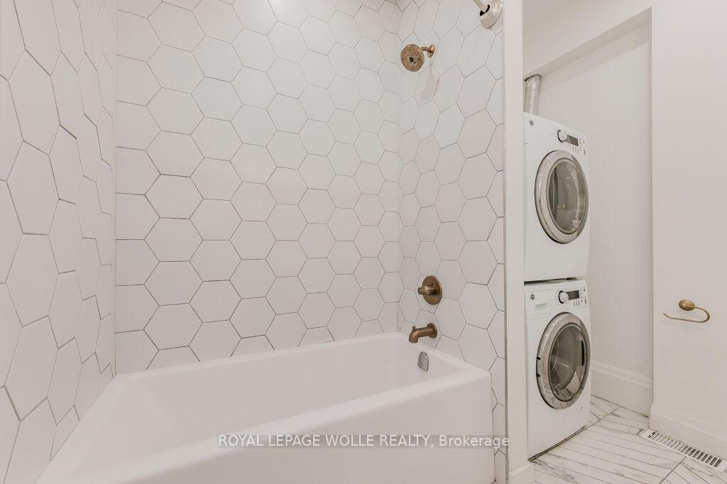 Photo 13 of Unit A, 76 Wellington Street, Kitchener, KW Hospital — HOMEH
