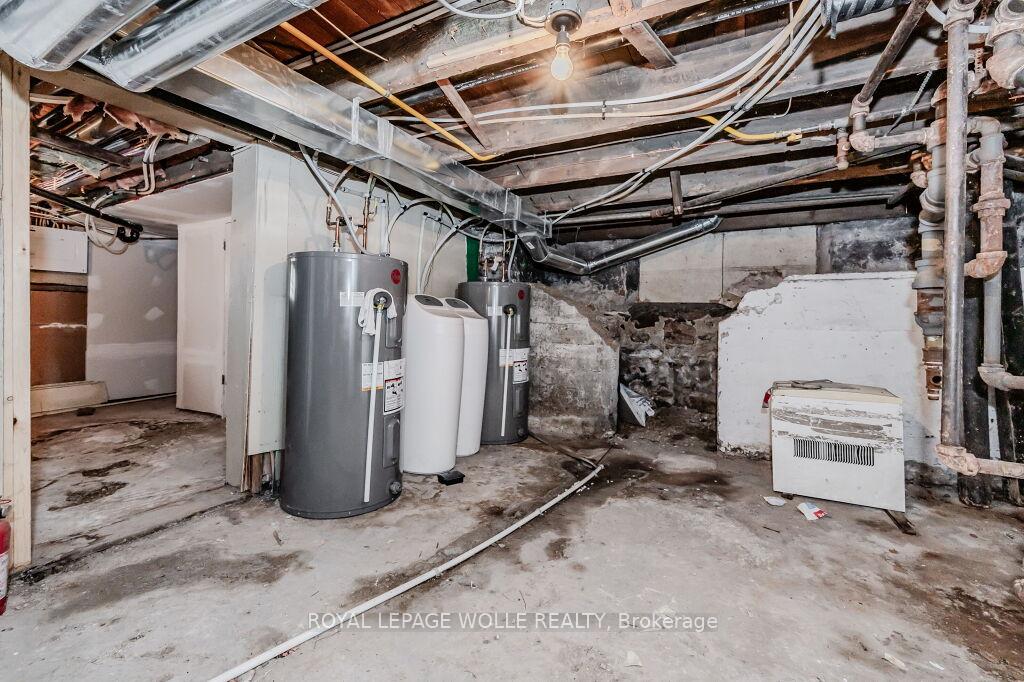 Photo 17 of Unit A, 76 Wellington Street, Kitchener, KW Hospital — HOMEH