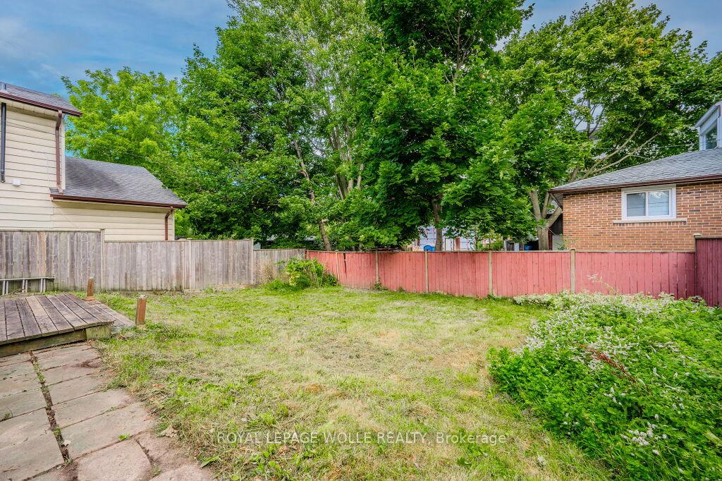 Photo 19 of Unit A, 76 Wellington Street, Kitchener, KW Hospital — HOMEH