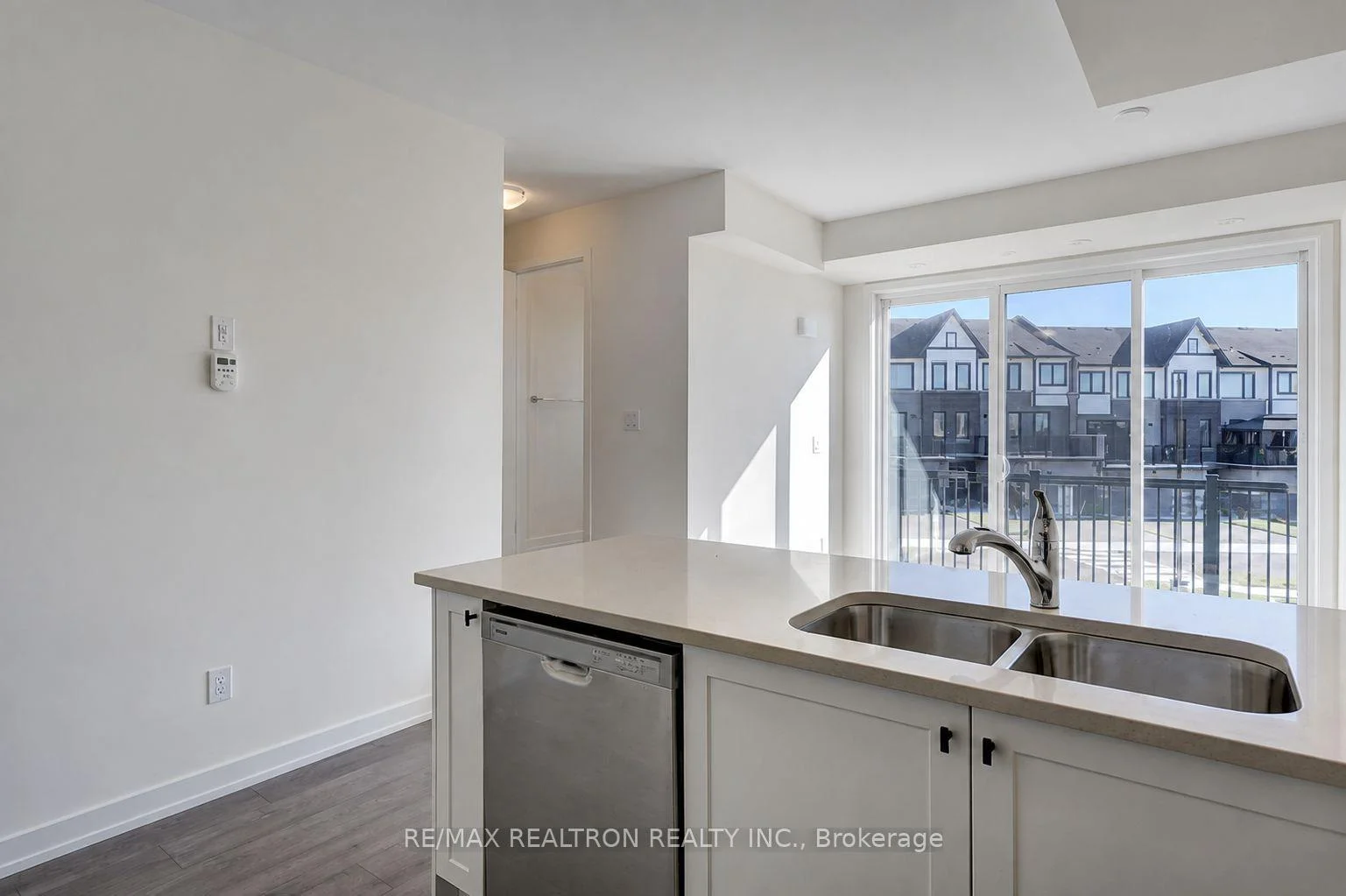 Photo 9 of Unit 1104, 160 Densmore Road, Cobourg — HOMEH