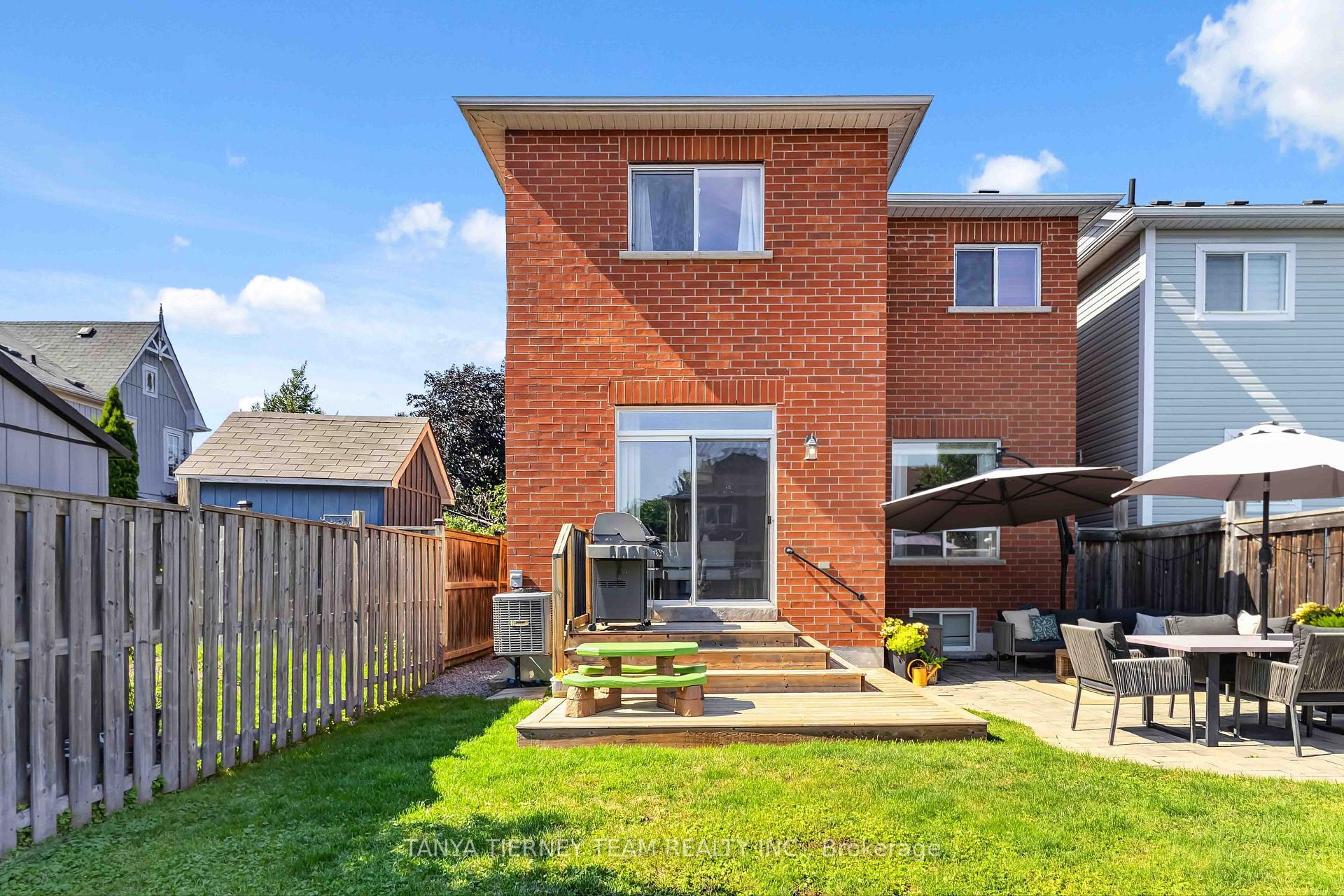 Photo 47 of 53 Chiswick Avenue, Whitby, Brooklin — HOMEH
