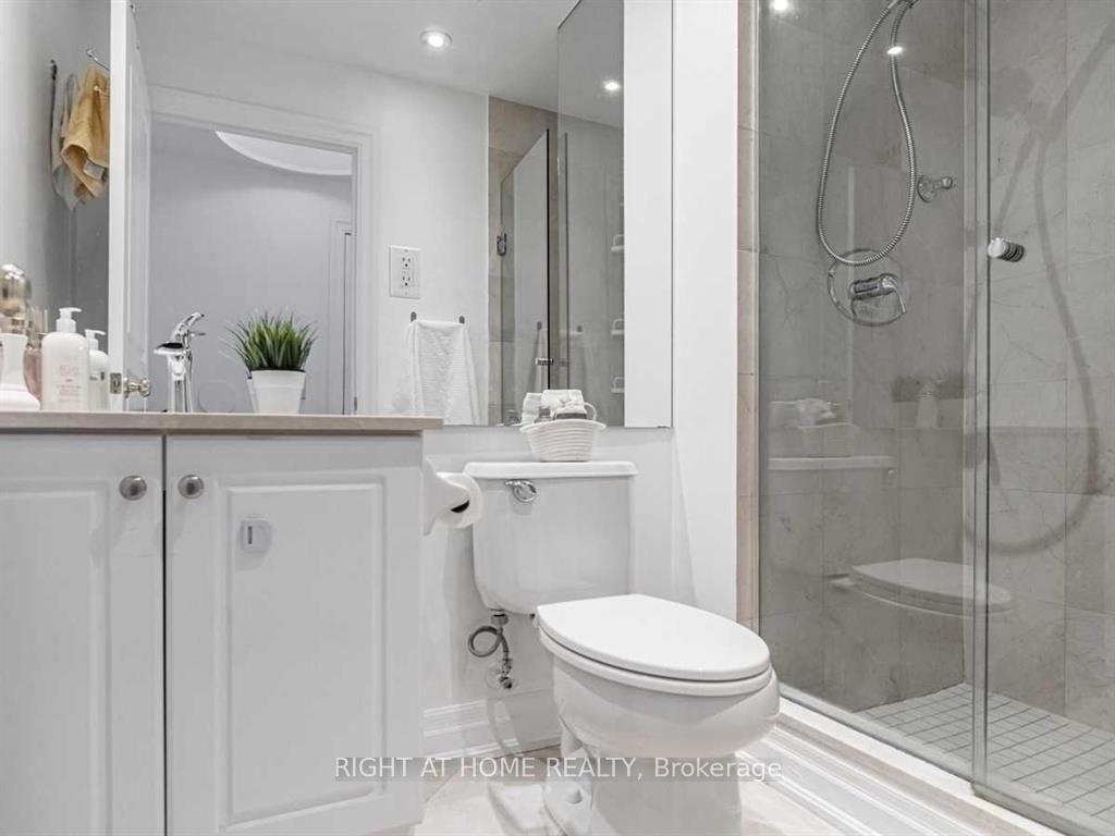 Photo 16 of Unit 207, 2087 Lake Shore Boulevard W, Etobicoke, Mimico — HOMEH