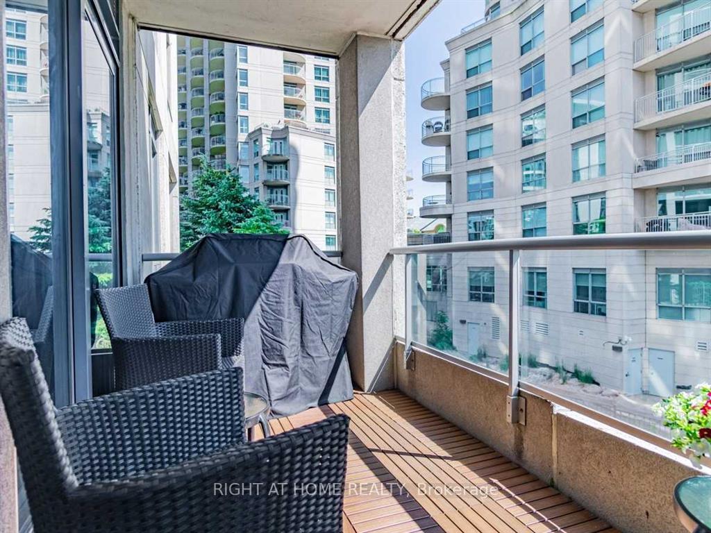 Photo 20 of Unit 207, 2087 Lake Shore Boulevard W, Etobicoke, Mimico — HOMEH