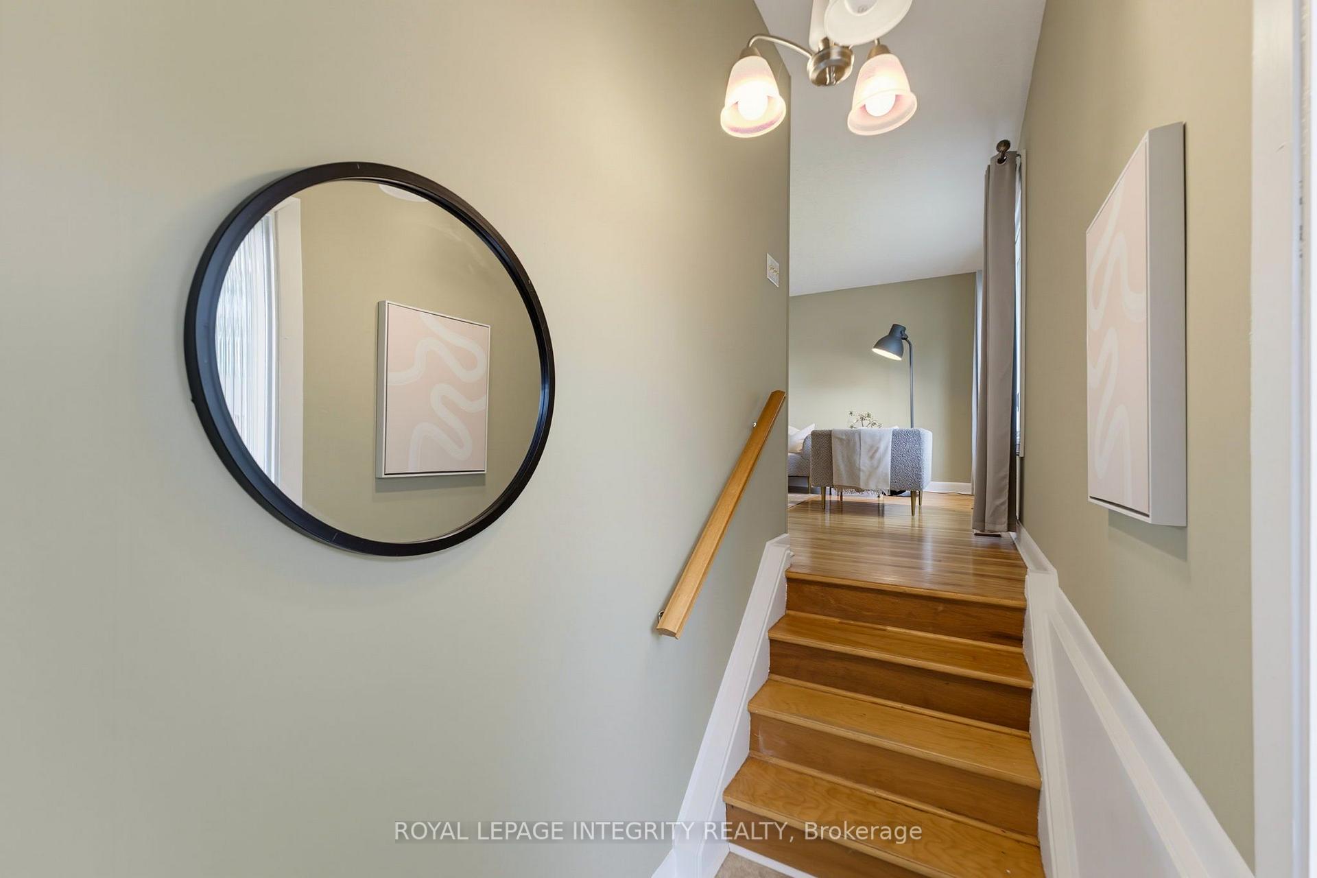 Photo 5 of 2393 Iris Street, Ottawa, Parkway Park — HOMEH