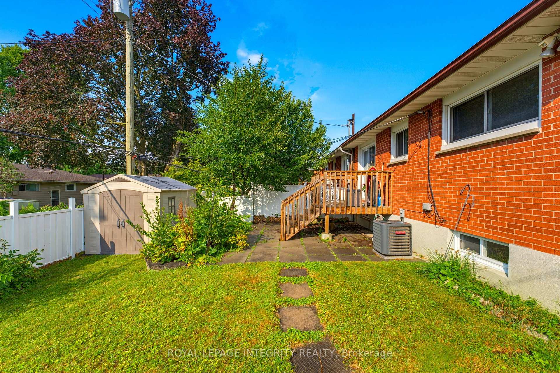 Photo 33 of 2393 Iris Street, Ottawa, Parkway Park — HOMEH