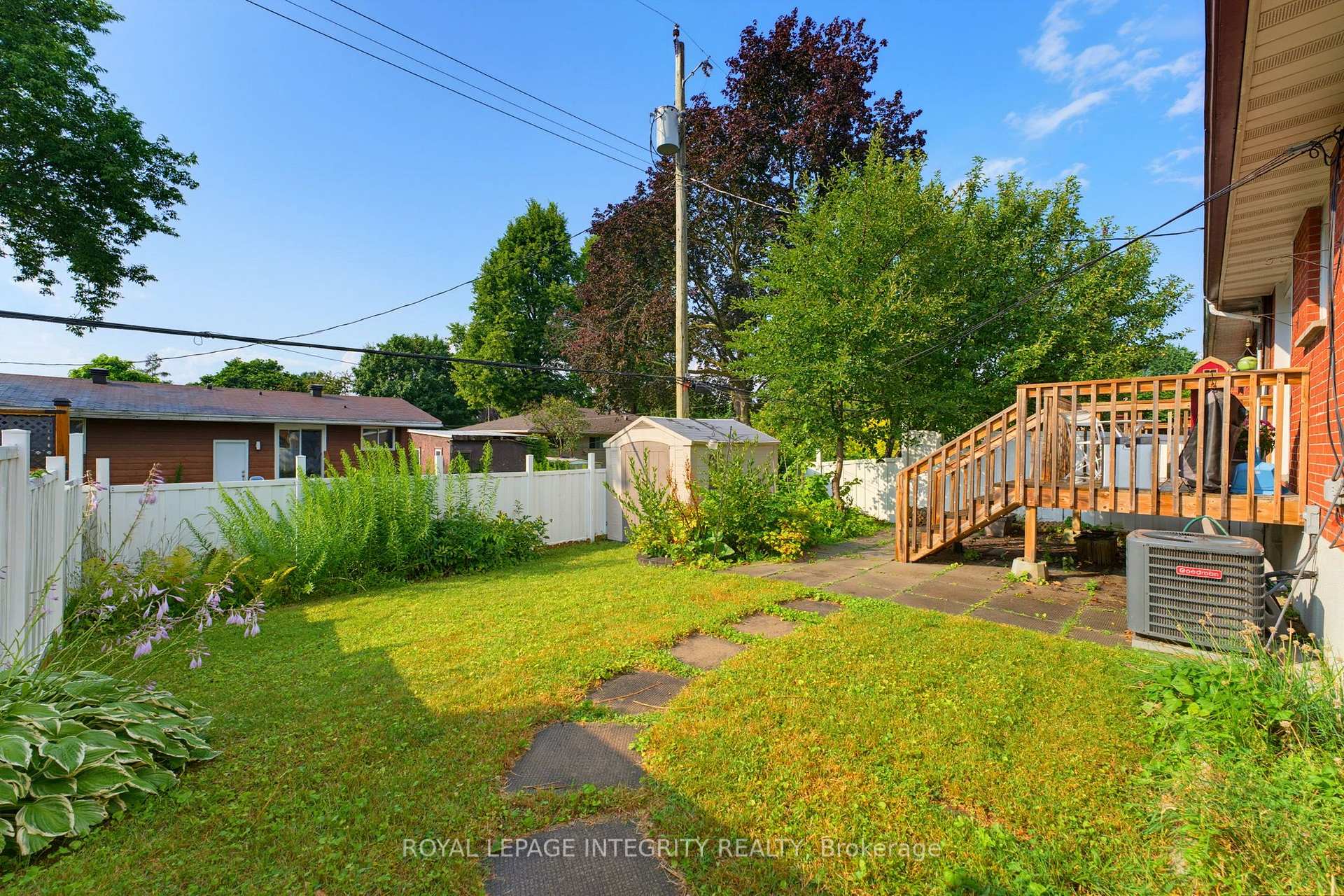 Photo 34 of 2393 Iris Street, Ottawa, Parkway Park — HOMEH