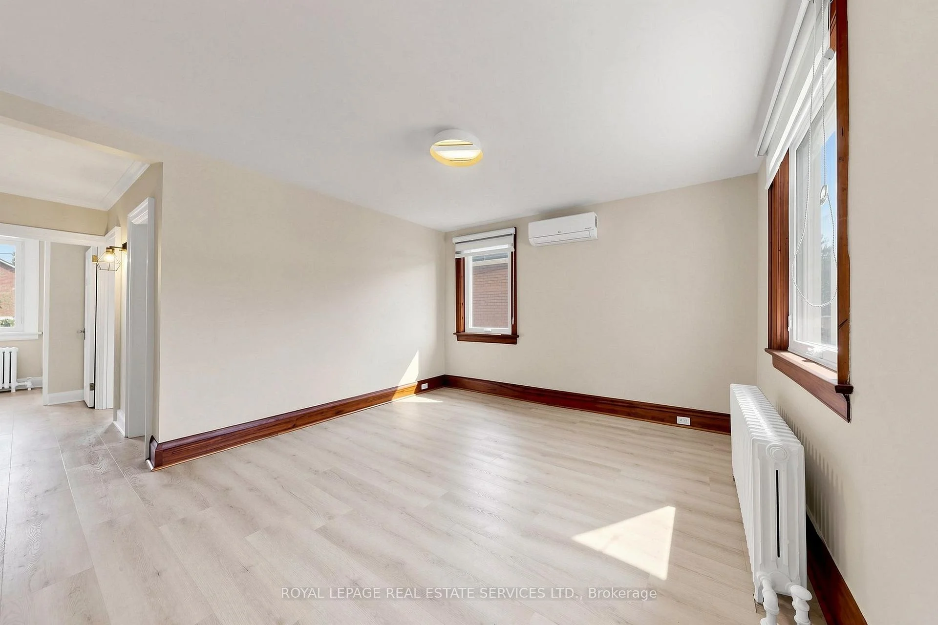 Photo 51 of 31 Rosemeade Avenue, Etobicoke, Stonegate-Queensway — HOMEH