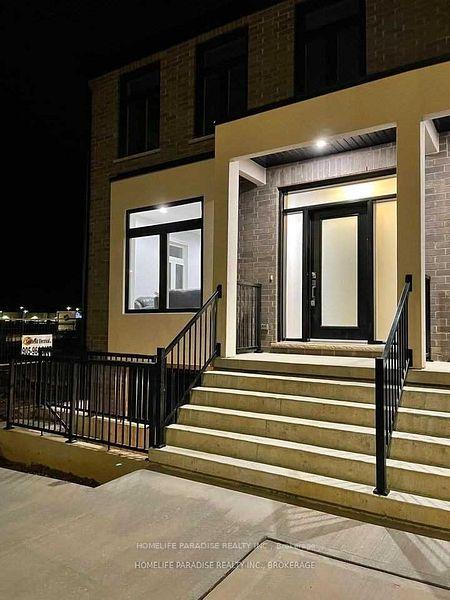 Photo 2 of Unit 12, 125 Summerside Mews, Pelham, Fonthill — HOMEH