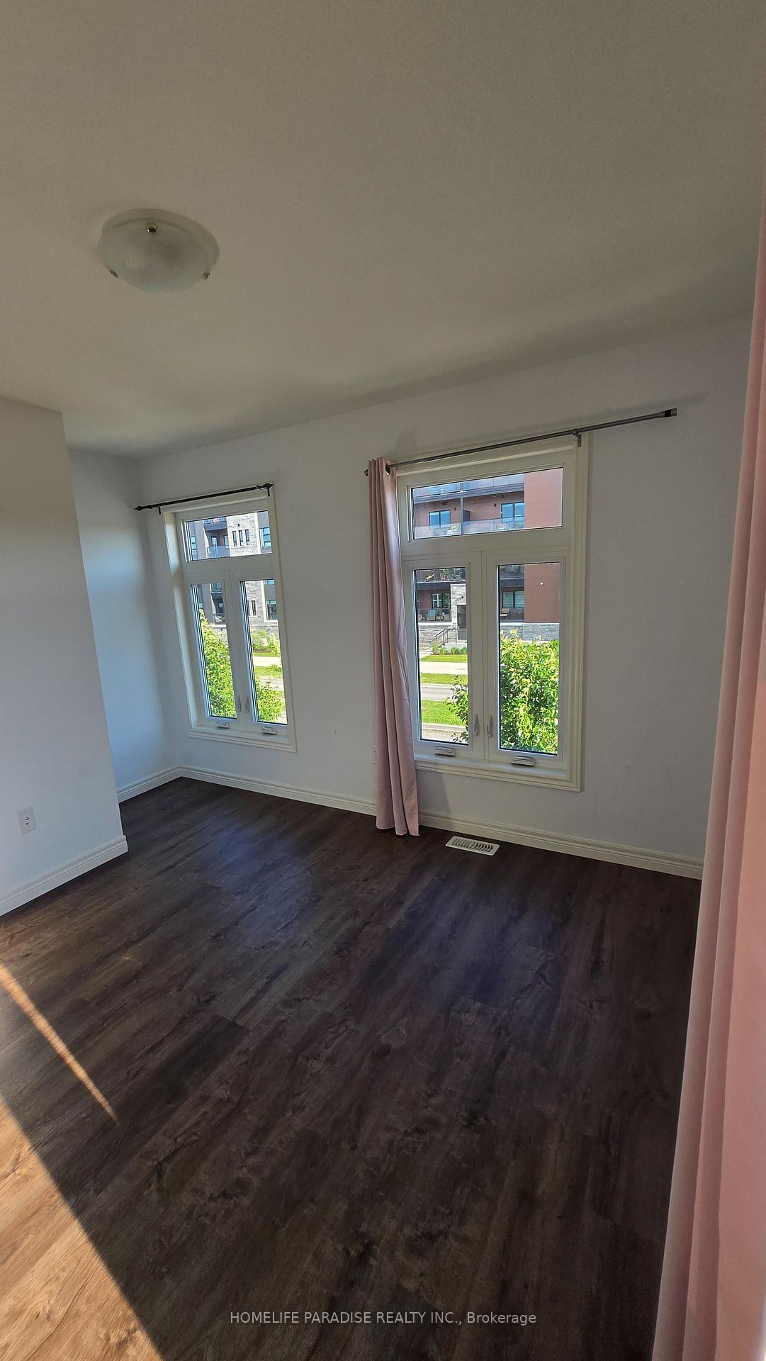 Photo 27 of Unit 12, 125 Summerside Mews, Pelham, Fonthill — HOMEH