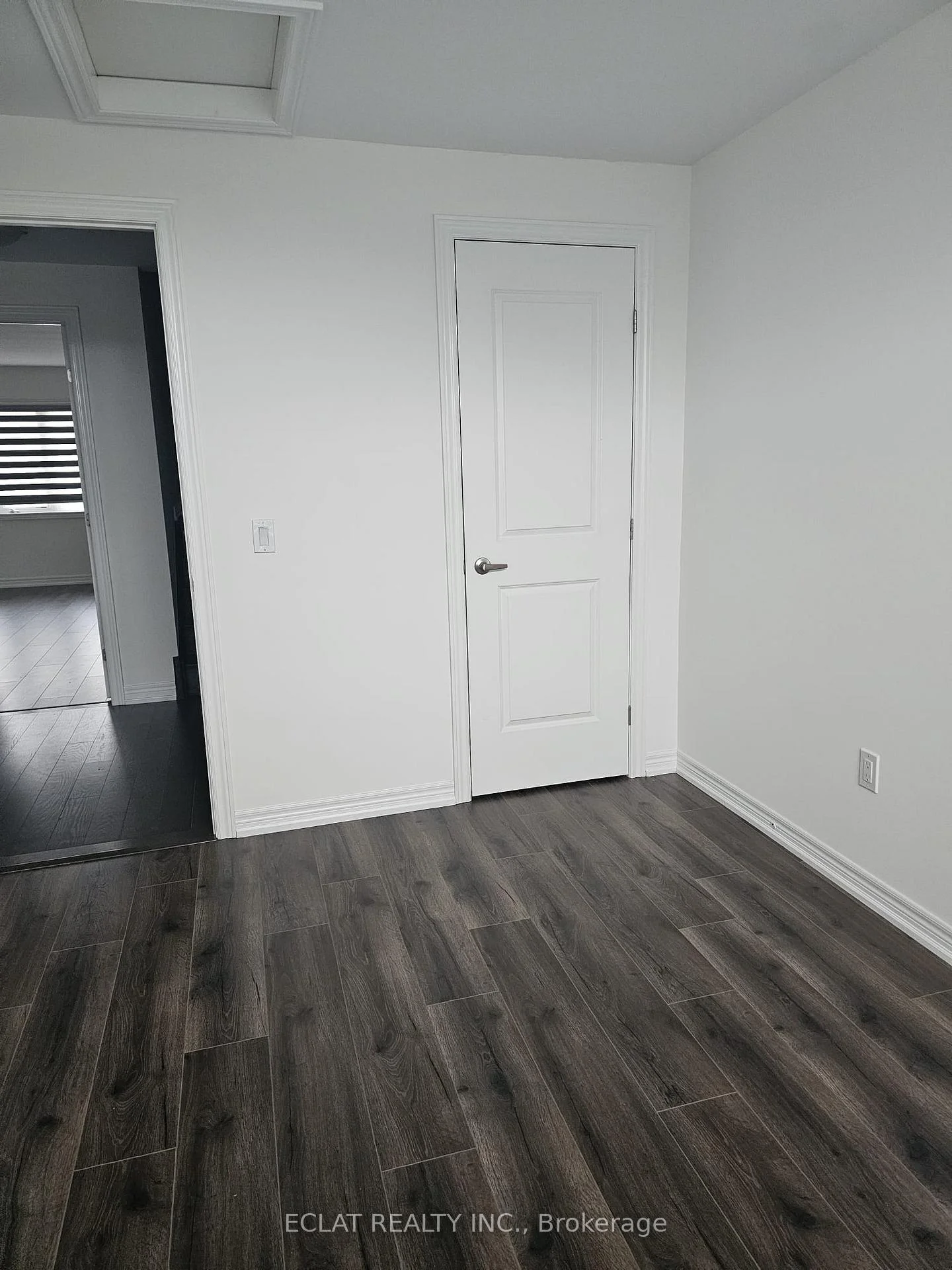 Photo 15 of 1071 Garner Road E, Hamilton, Ancaster — HOMEH