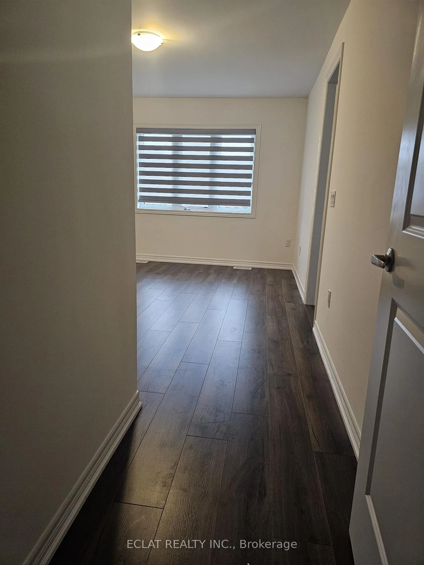 Photo 16 of 1071 Garner Road E, Hamilton, Ancaster — HOMEH