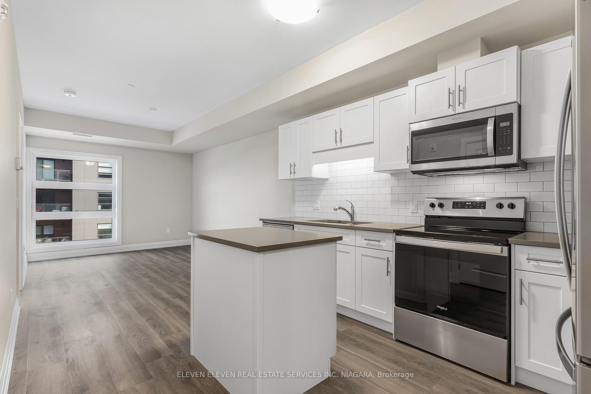 Photo 6 of Unit 202, 118 Summersides Boulevard, Pelham, Fonthill — HOMEH