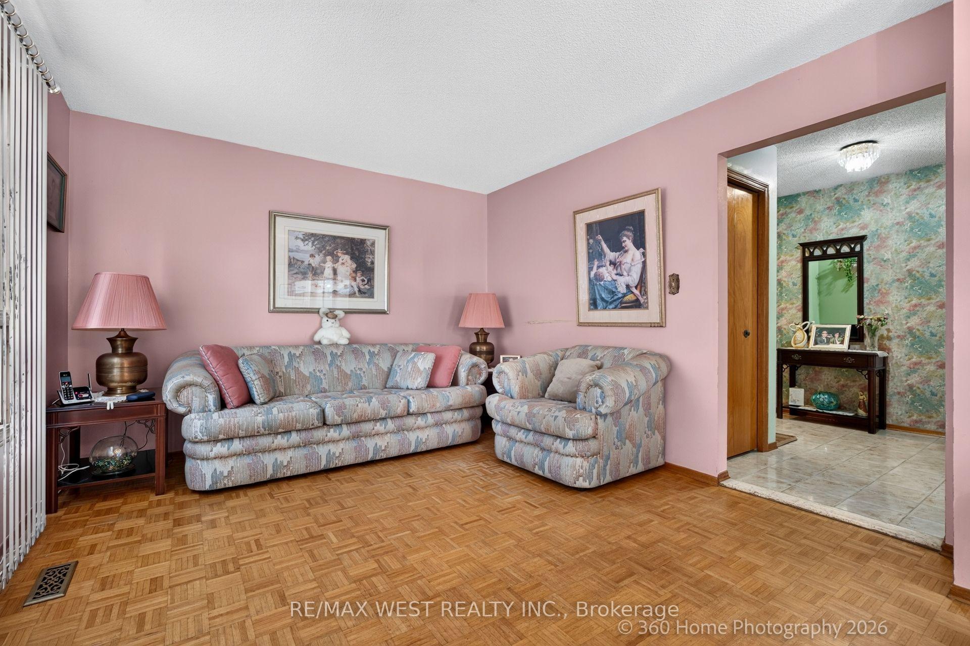 Photo 1 of 4157 Ottewell Crescent, Mississauga, Rathwood — HOMEH