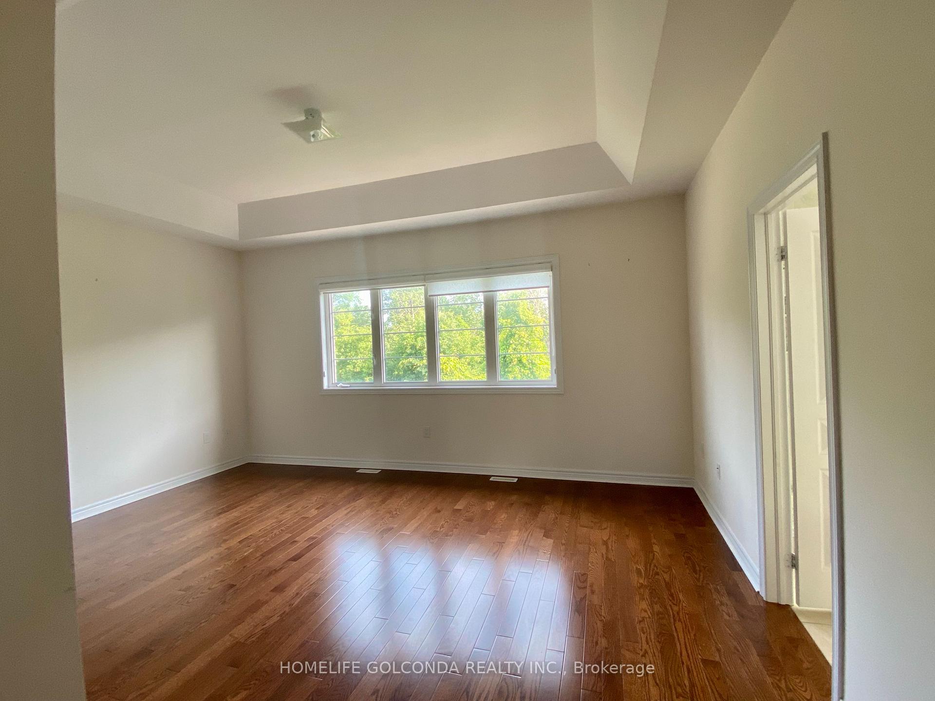 Photo 14 of 160 Chouinard Way, Aurora, Rural Aurora — HOMEH