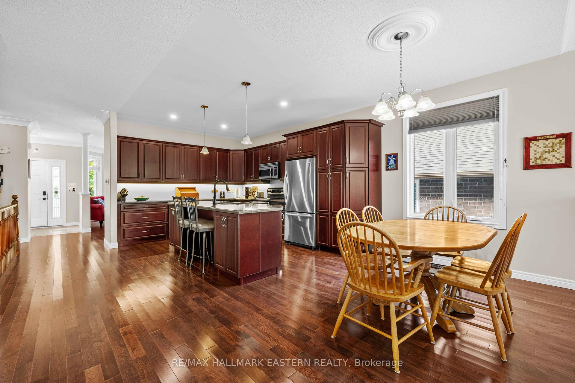Photo 13 of 2552 Denure Drive, Peterborough, Monaghan Ward 2 — HOMEH
