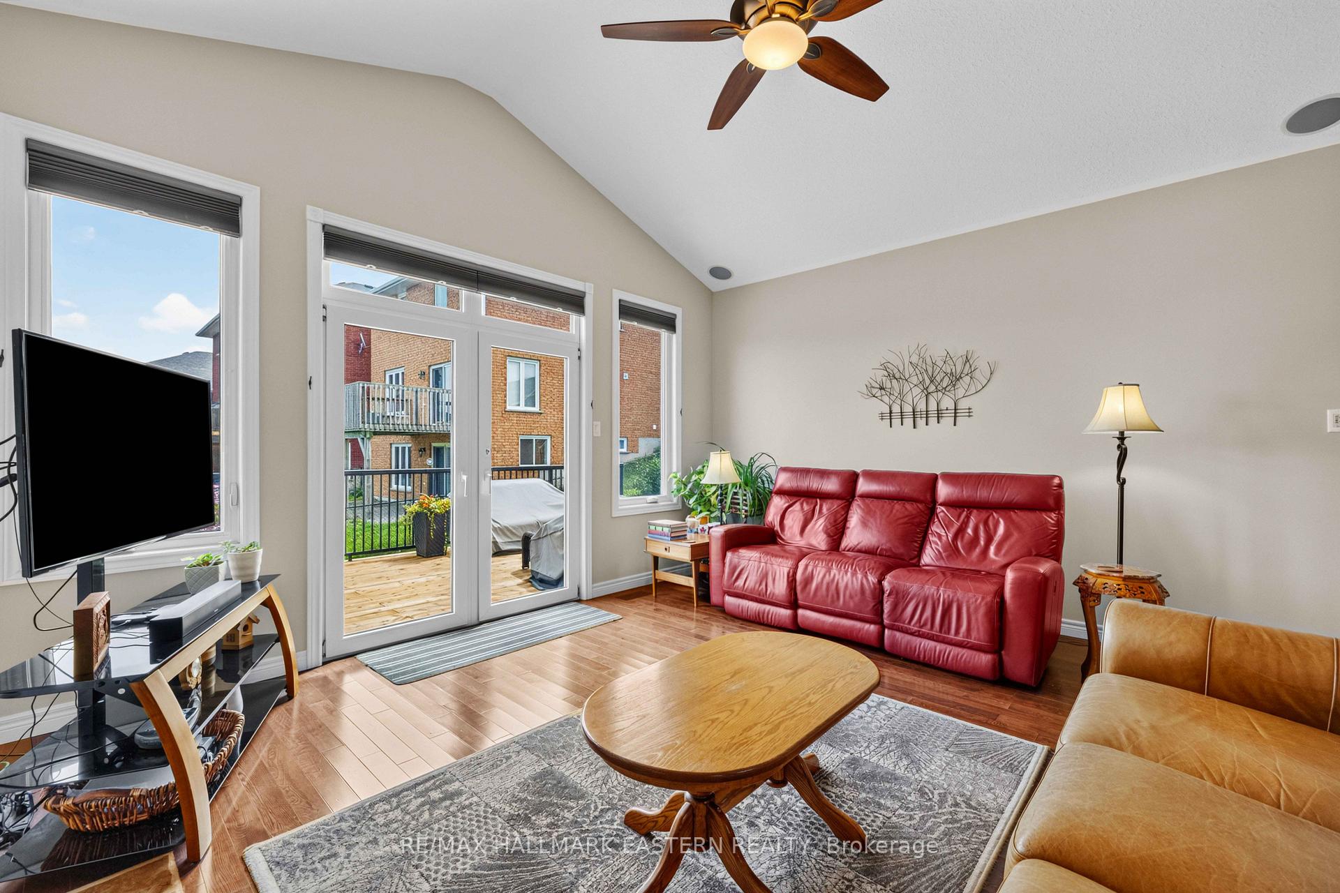 Photo 17 of 2552 Denure Drive, Peterborough, Monaghan Ward 2 — HOMEH
