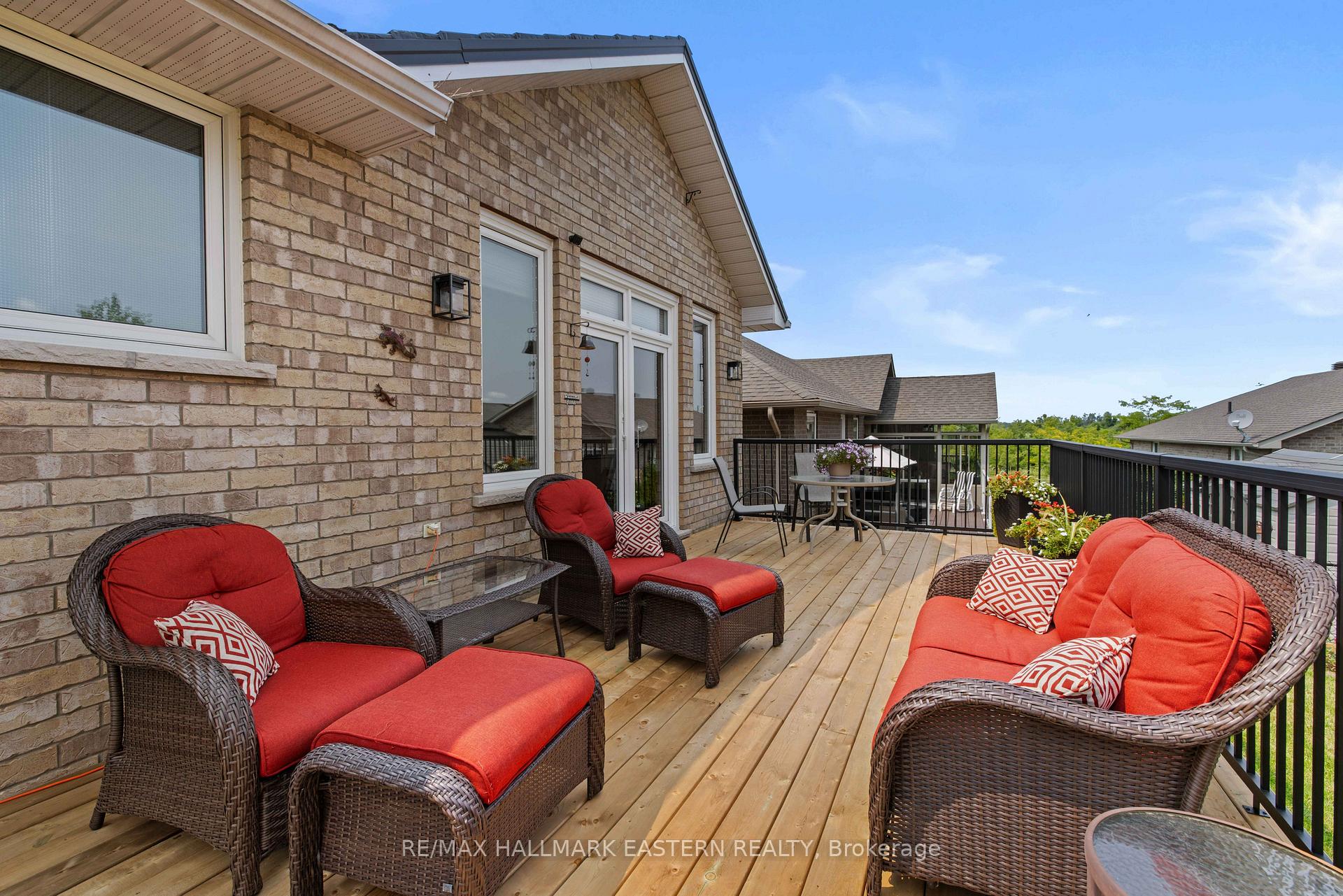 Photo 41 of 2552 Denure Drive, Peterborough, Monaghan Ward 2 — HOMEH