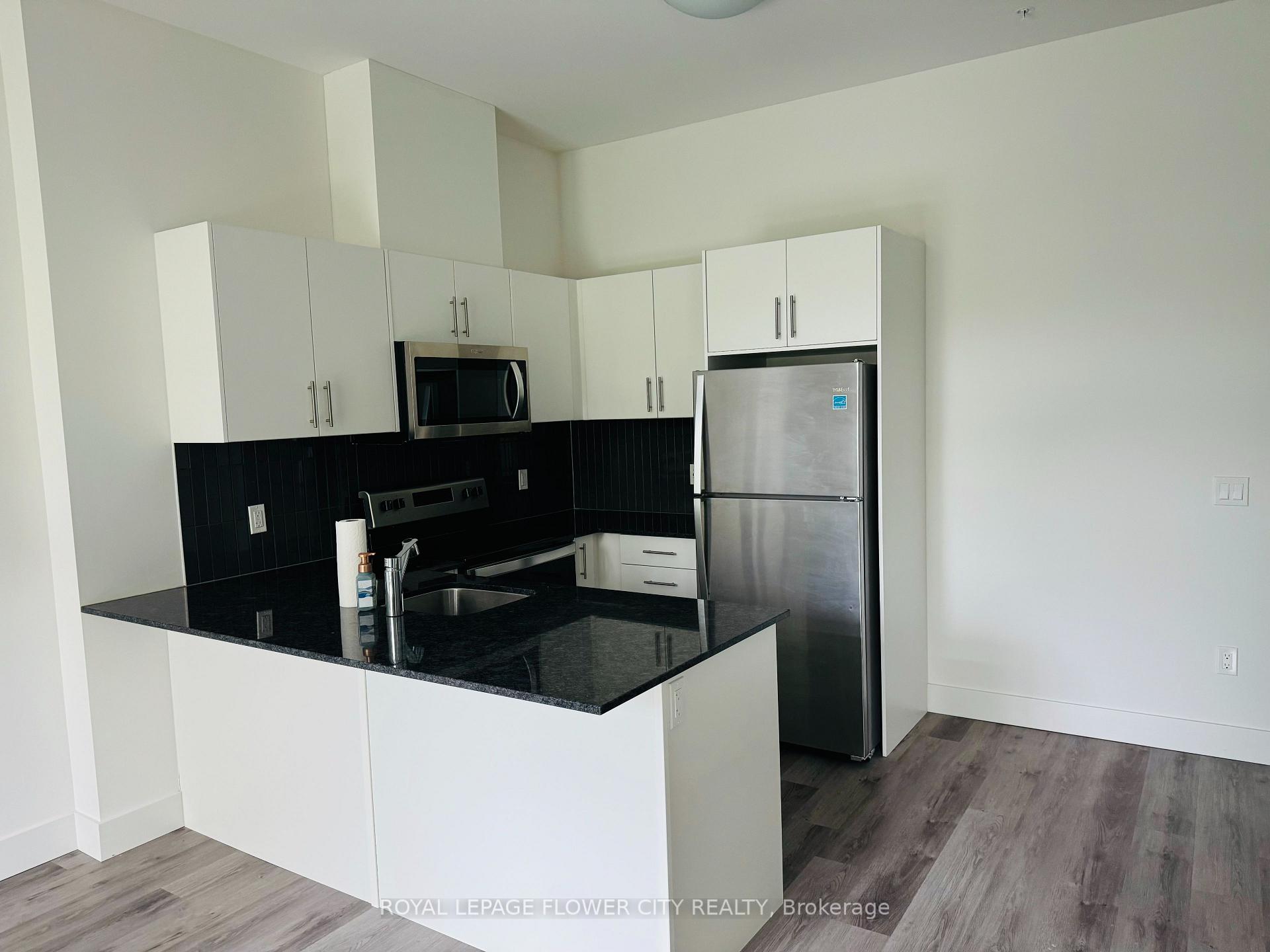 Photo 5 of Unit 108, 103 Roger Street, Waterloo, Uptown Waterloo/North Ward — HOMEH
