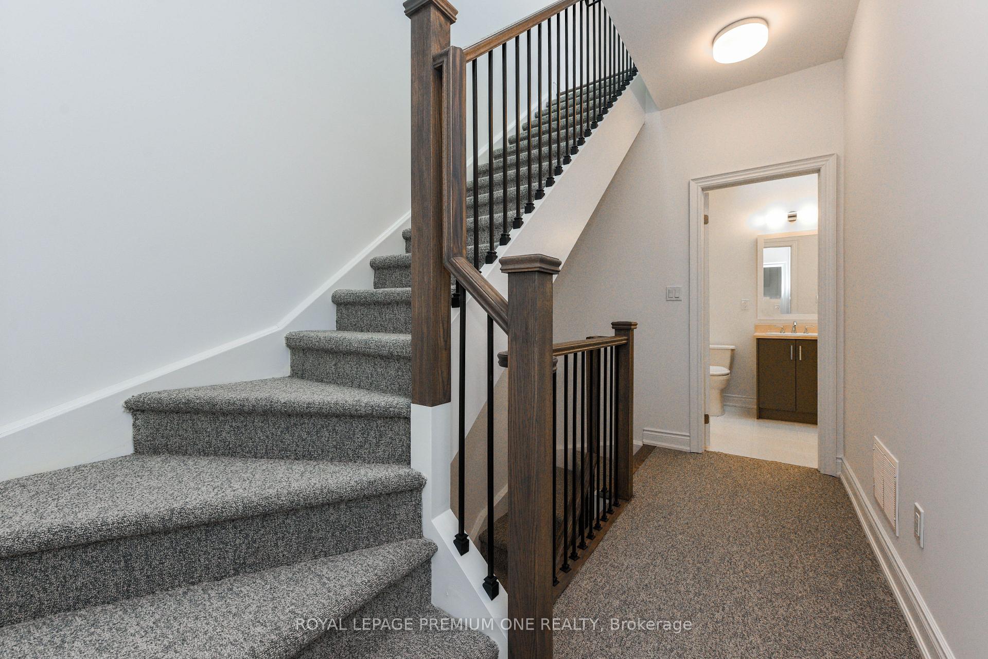 Photo 21 of Unit 128, 35 Lunar Crescent, Mississauga, Streetsville — HOMEH