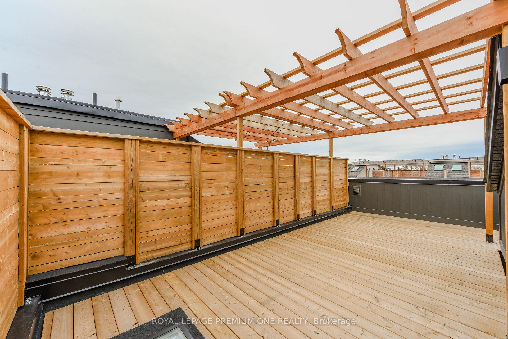 Photo 30 of Unit 128, 35 Lunar Crescent, Mississauga, Streetsville — HOMEH