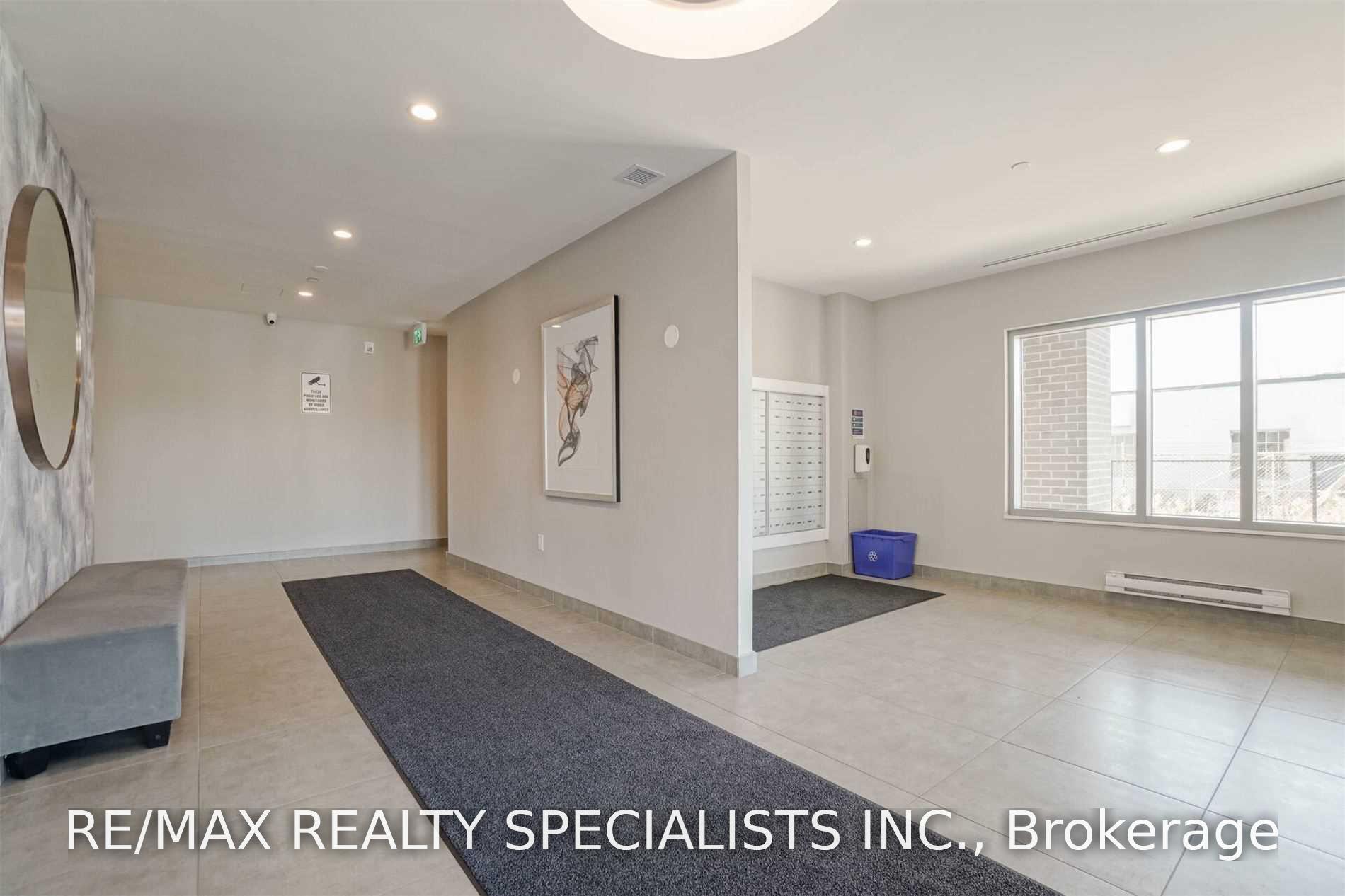 Photo 3 of Unit 702, 716 Main Street E, Milton, Timberlea — HOMEH