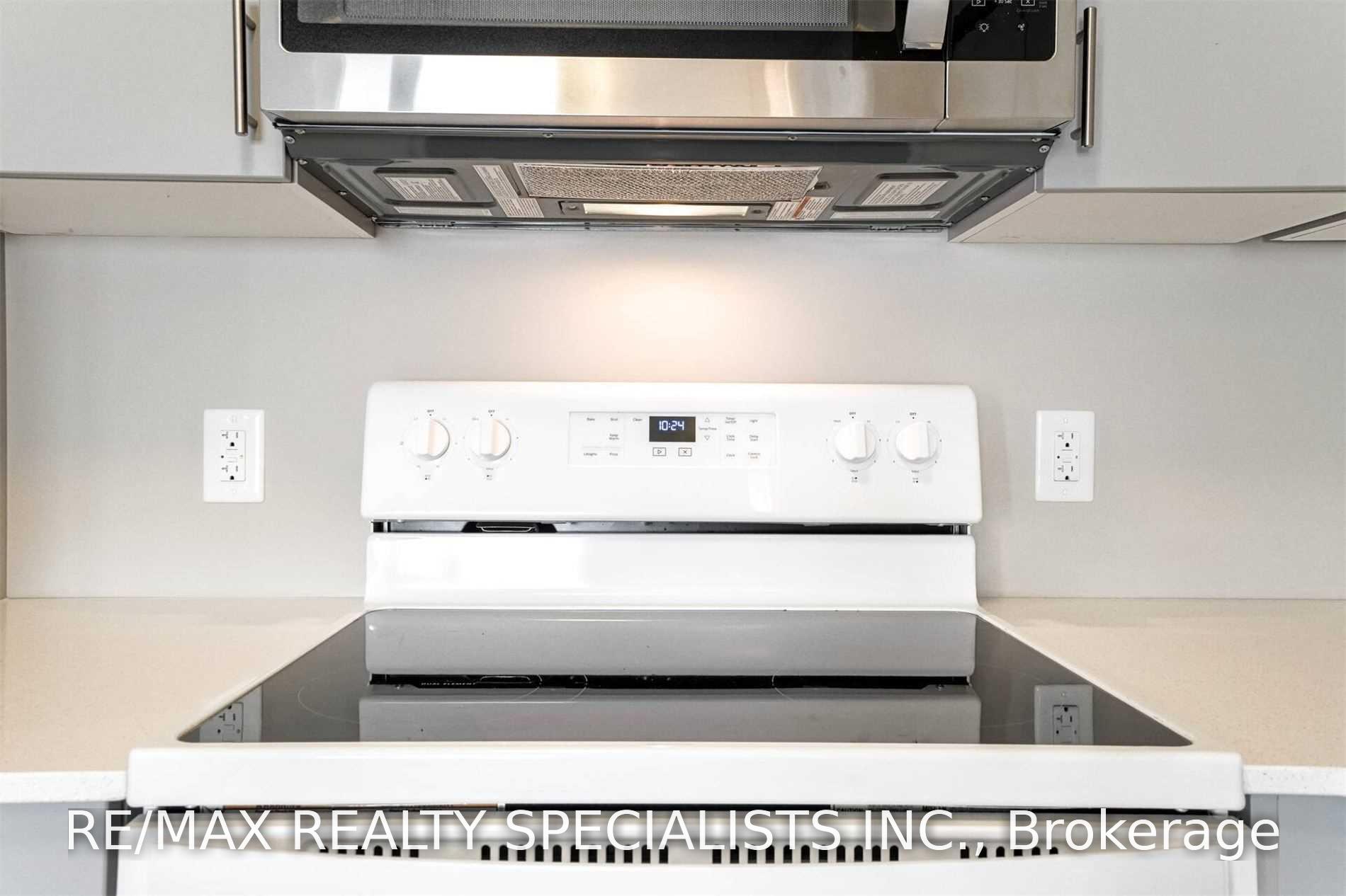 Photo 9 of Unit 702, 716 Main Street E, Milton, Timberlea — HOMEH