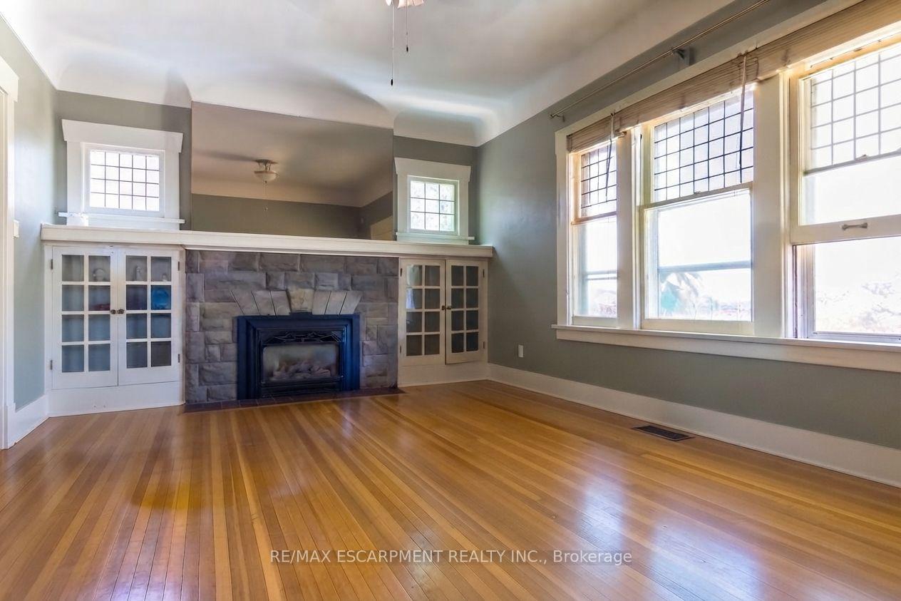 Photo 7 of 121 Eastbourne Avenue, Hamilton, St. Clair — HOMEH