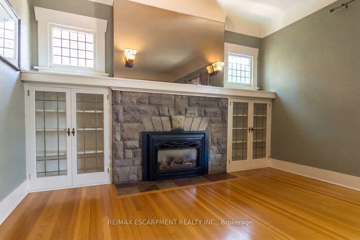 Photo 8 of 121 Eastbourne Avenue, Hamilton, St. Clair — HOMEH