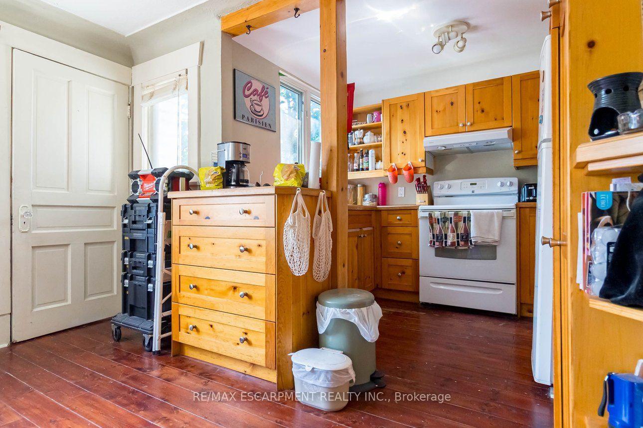 Photo 29 of 121 Eastbourne Avenue, Hamilton, St. Clair — HOMEH