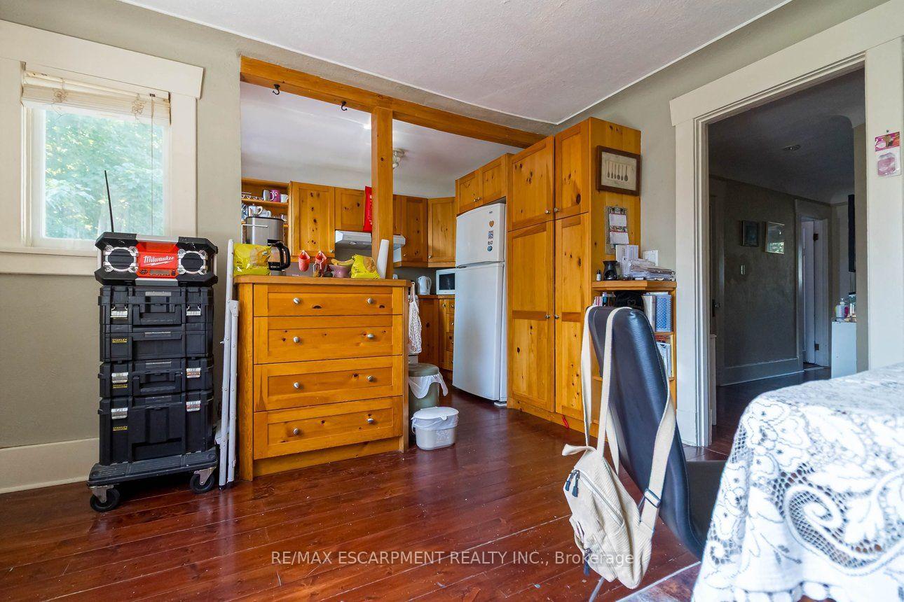 Photo 32 of 121 Eastbourne Avenue, Hamilton, St. Clair — HOMEH